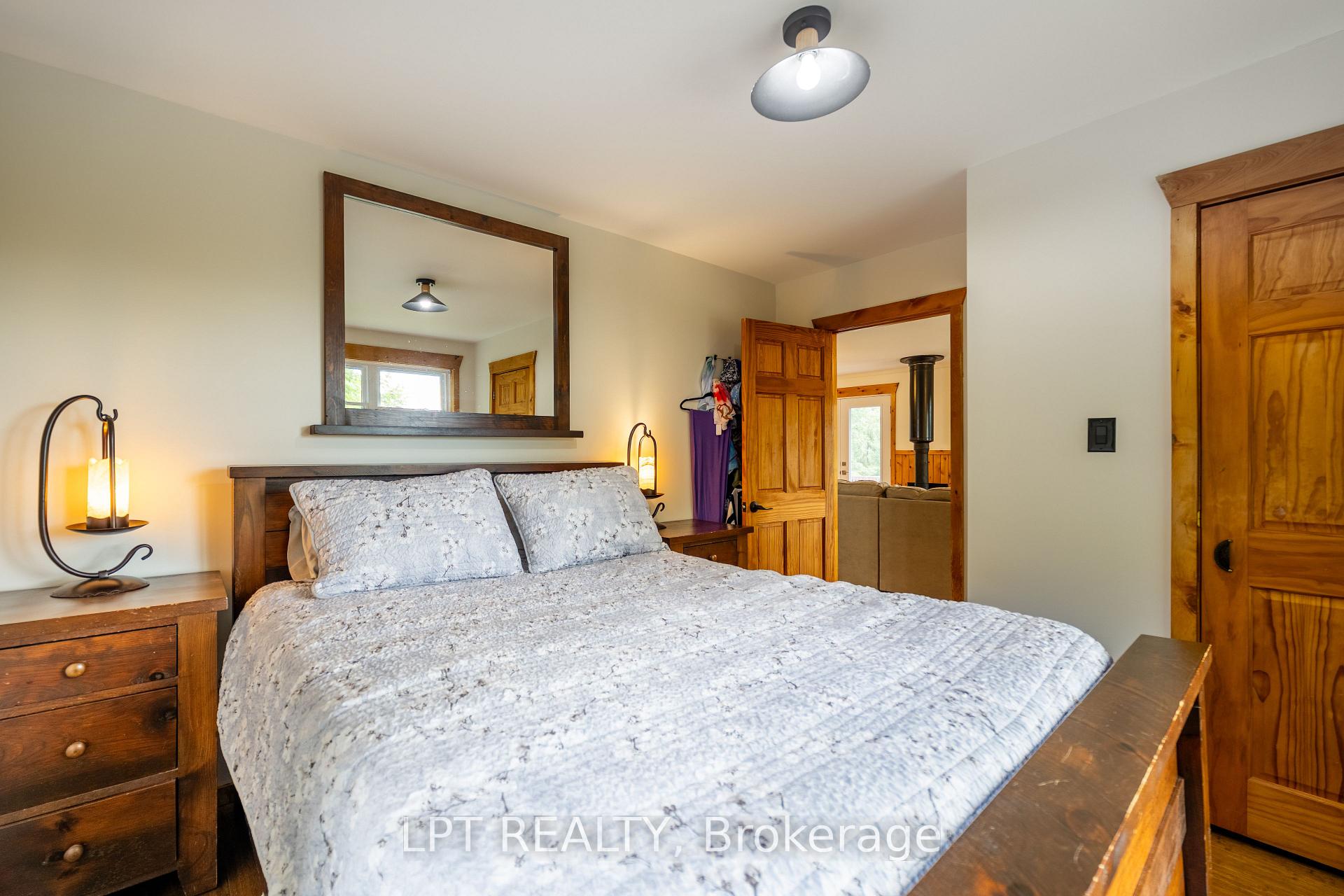 Photo 10 of 2291 Sands Road, Frontenac, Frontenac South — HOMEH