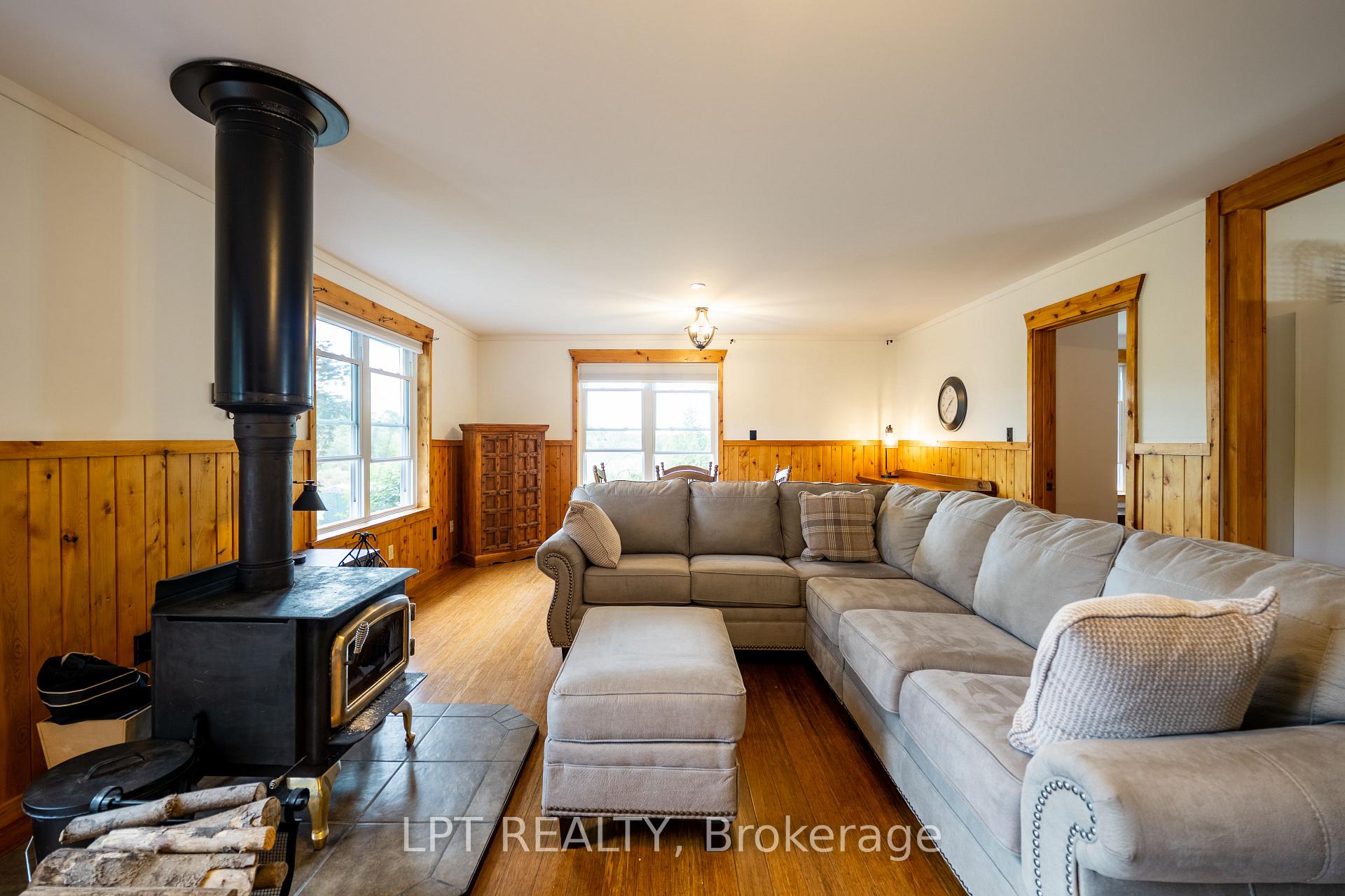 Photo 16 of 2291 Sands Road, Frontenac, Frontenac South — HOMEH