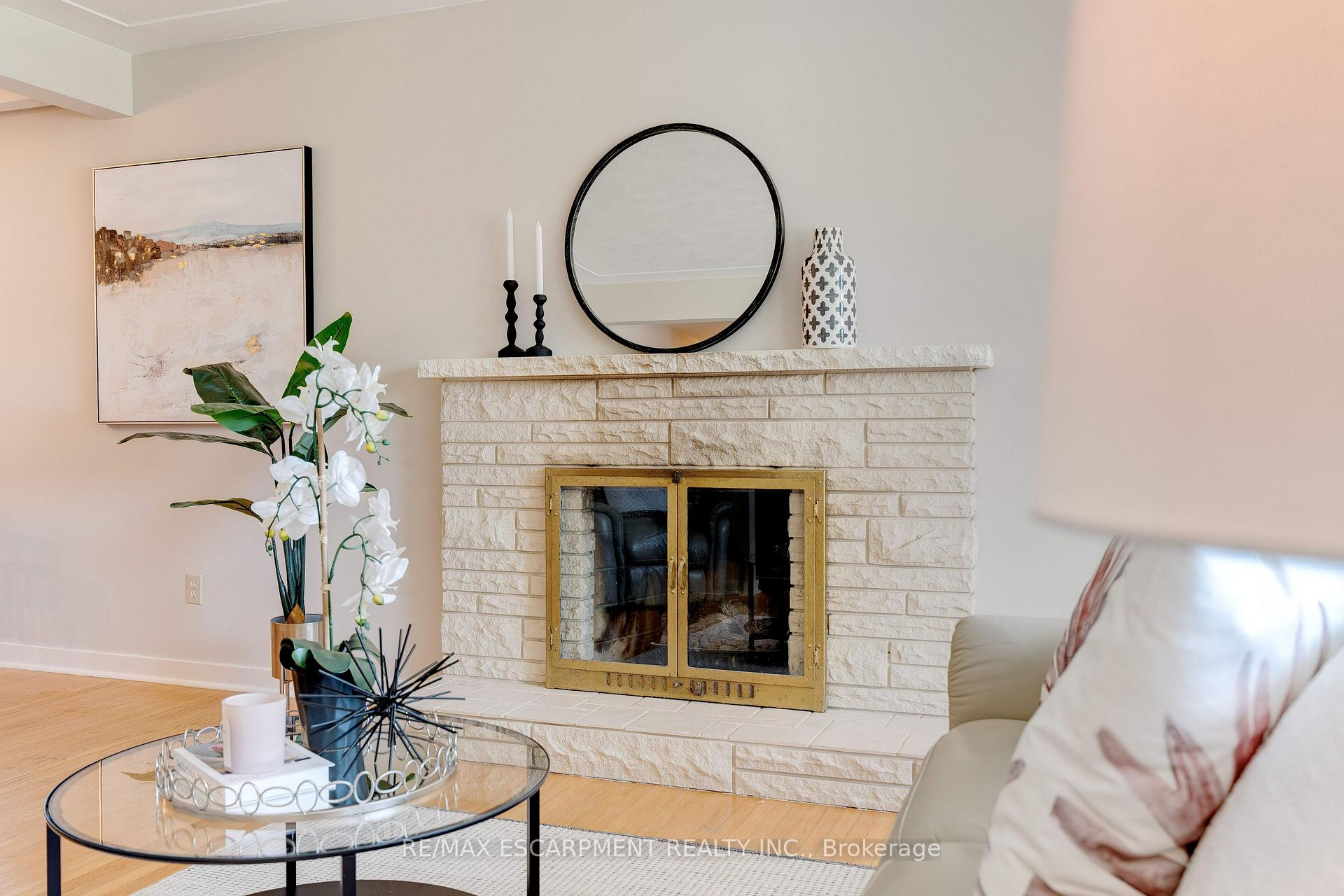 Photo 7 of 224 Glenholme Avenue, Hamilton, Winona — HOMEH
