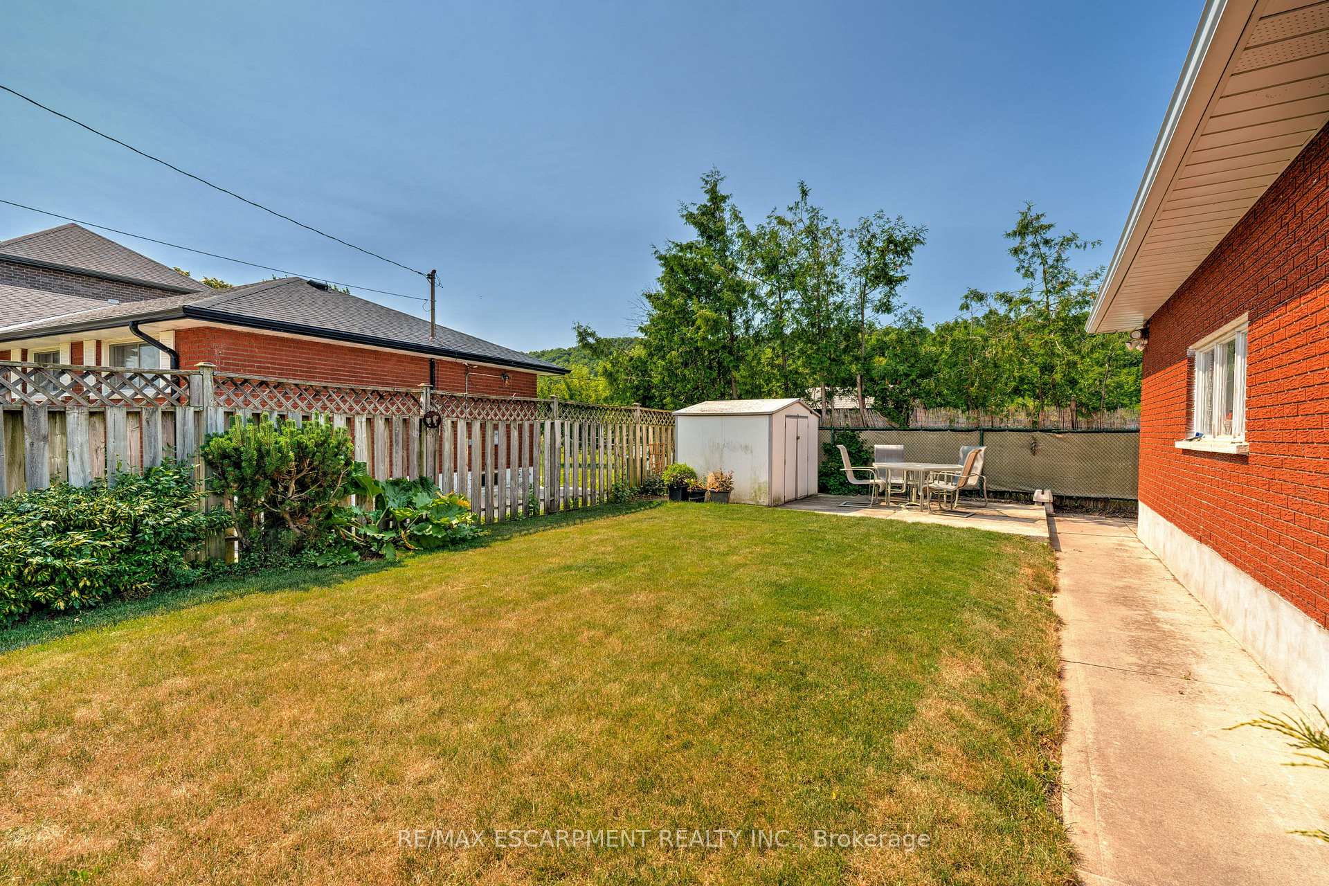 Photo 31 of 224 Glenholme Avenue, Hamilton, Winona — HOMEH