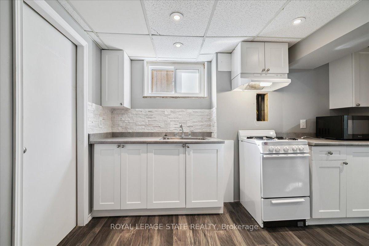 Photo 44 of 15 Purdy Crescent, Hamilton, Greeningdon — HOMEH