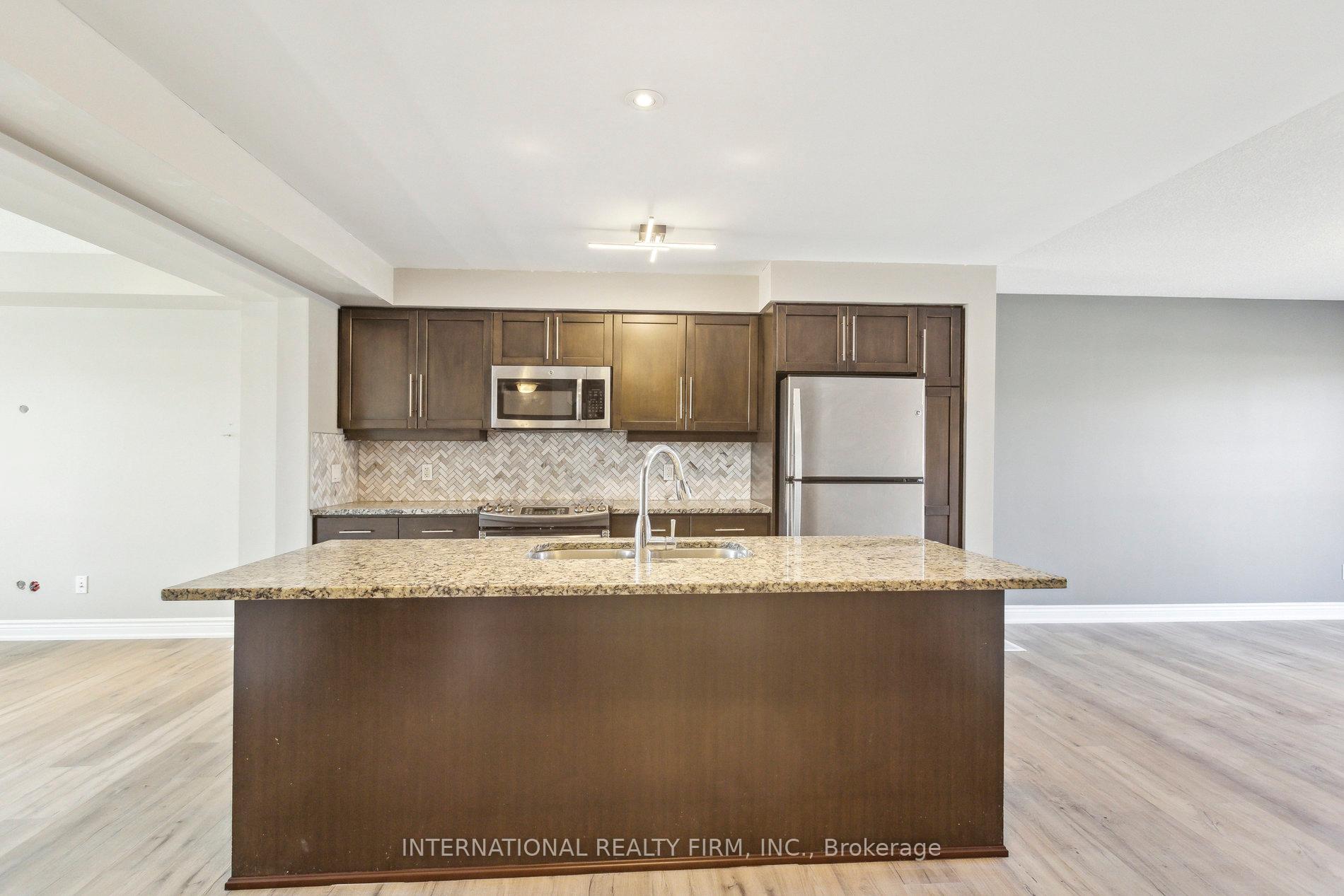 Photo 4 of 39 Jeffrey Drive, Guelph, Grange Road — HOMEH