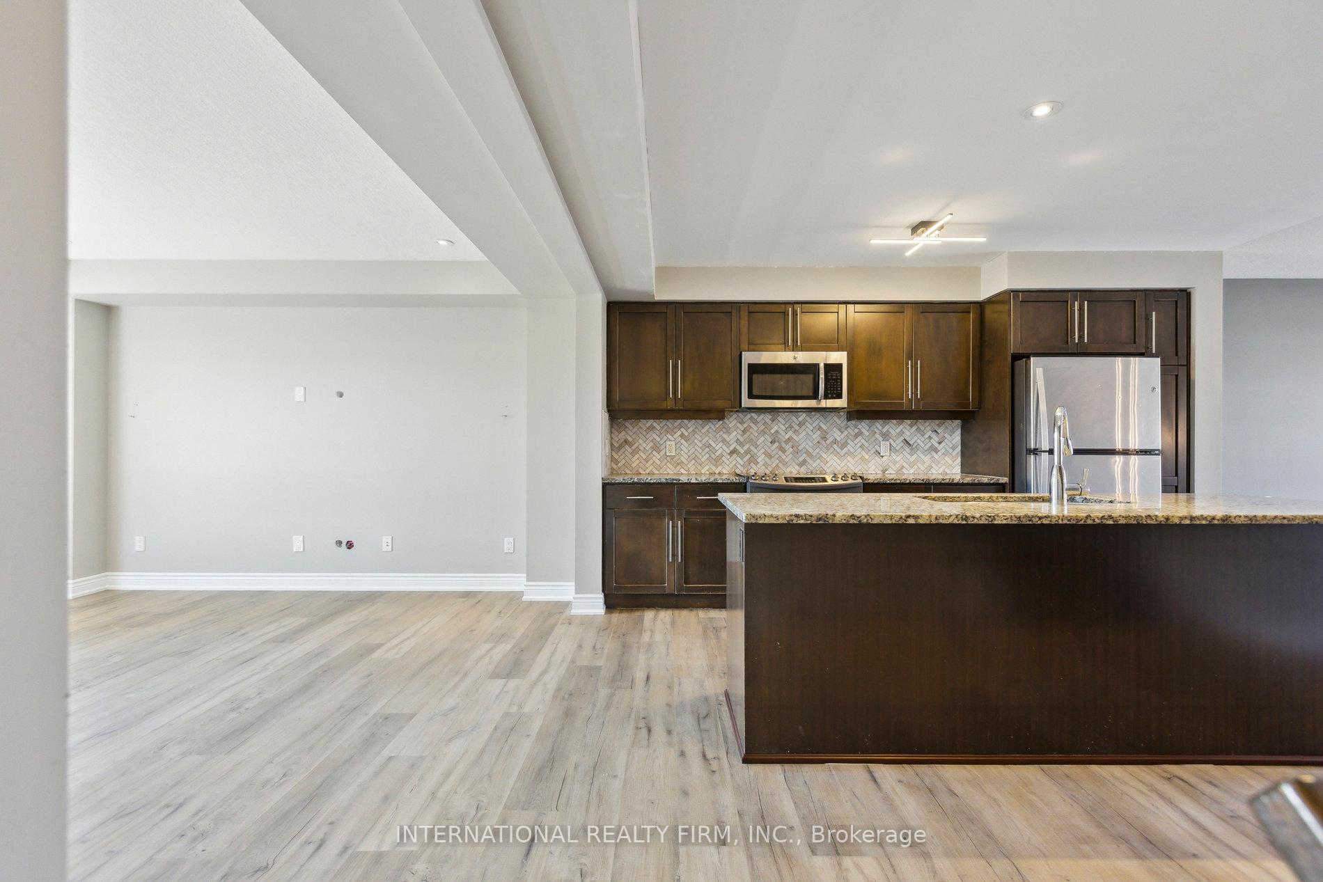 Photo 5 of 39 Jeffrey Drive, Guelph, Grange Road — HOMEH