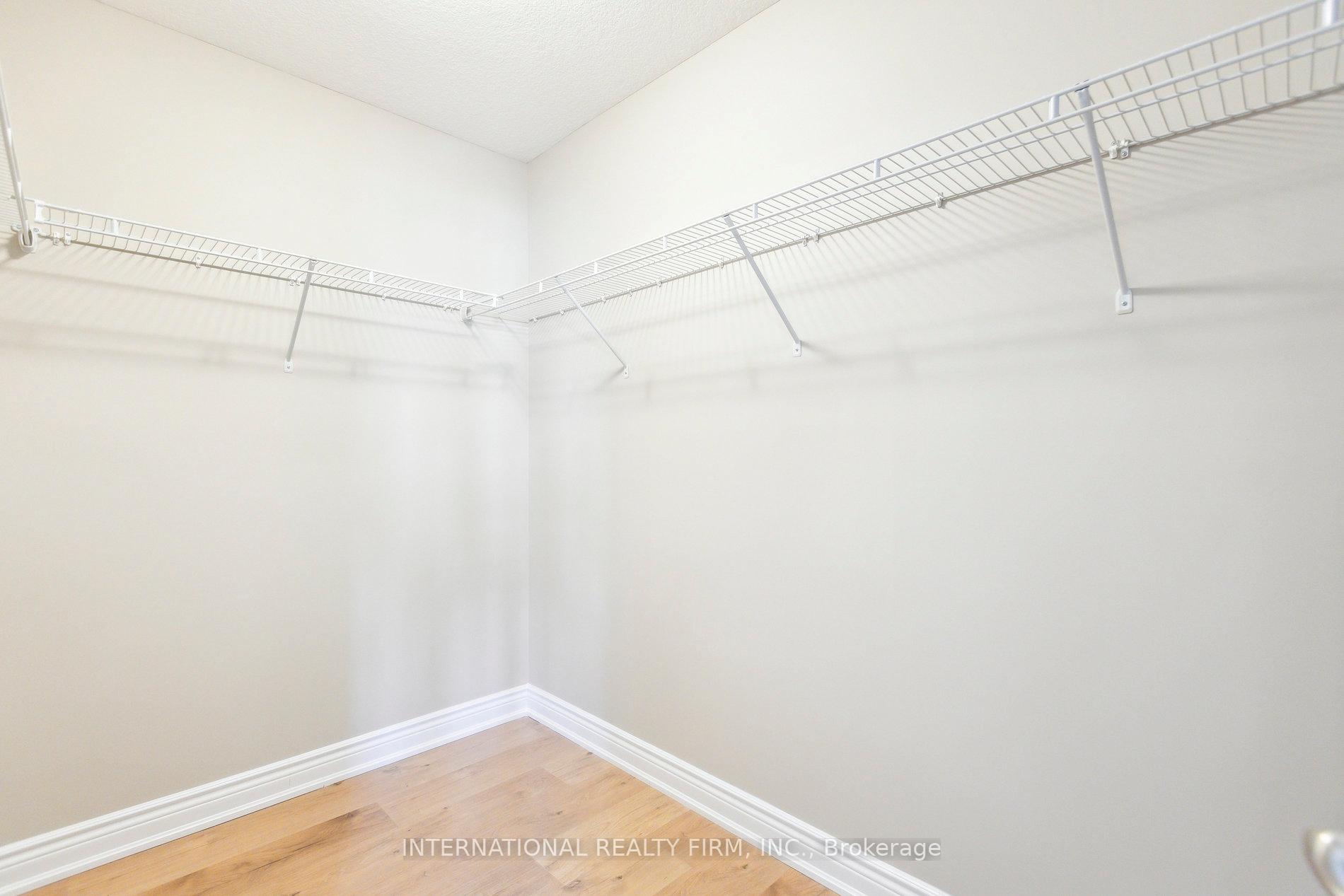 Photo 16 of 39 Jeffrey Drive, Guelph, Grange Road — HOMEH