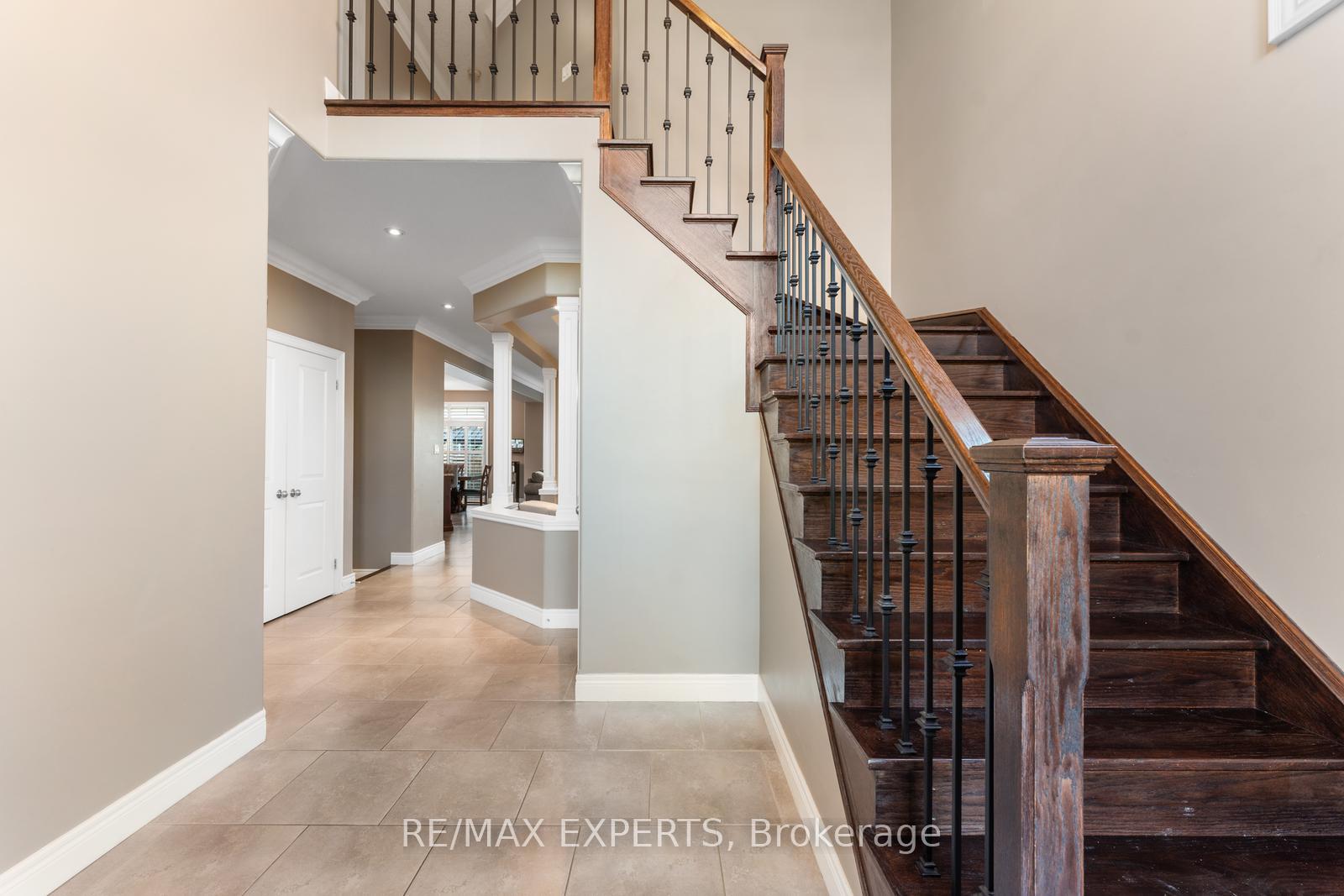 Photo 10 of 154 Davinci Boulevard, Hamilton, Carpenter — HOMEH