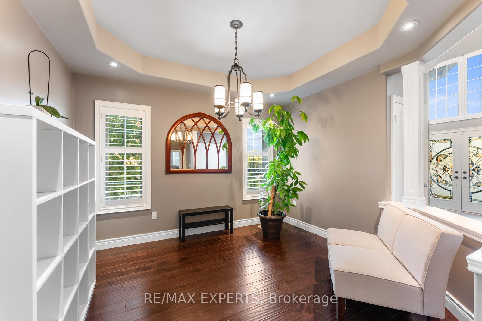Photo 12 of 154 Davinci Boulevard, Hamilton, Carpenter — HOMEH