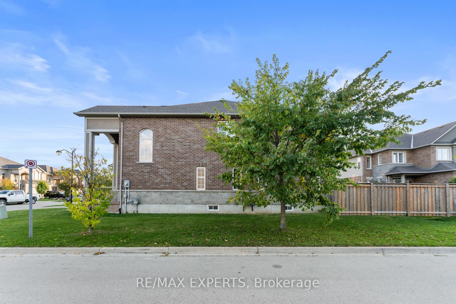 Photo 47 of 154 Davinci Boulevard, Hamilton, Carpenter — HOMEH