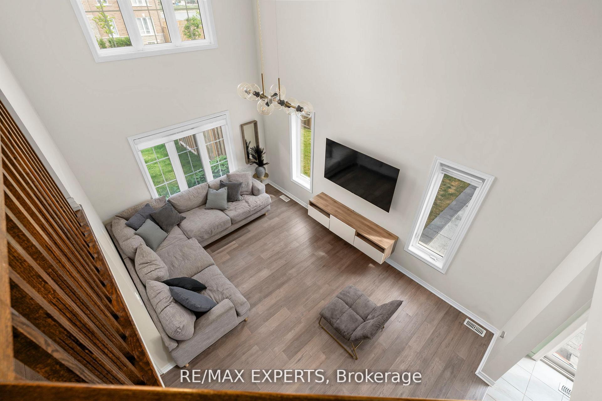 Photo 16 of 316 Dalgleish Trail, Hamilton, Rural Glanbrook — HOMEH