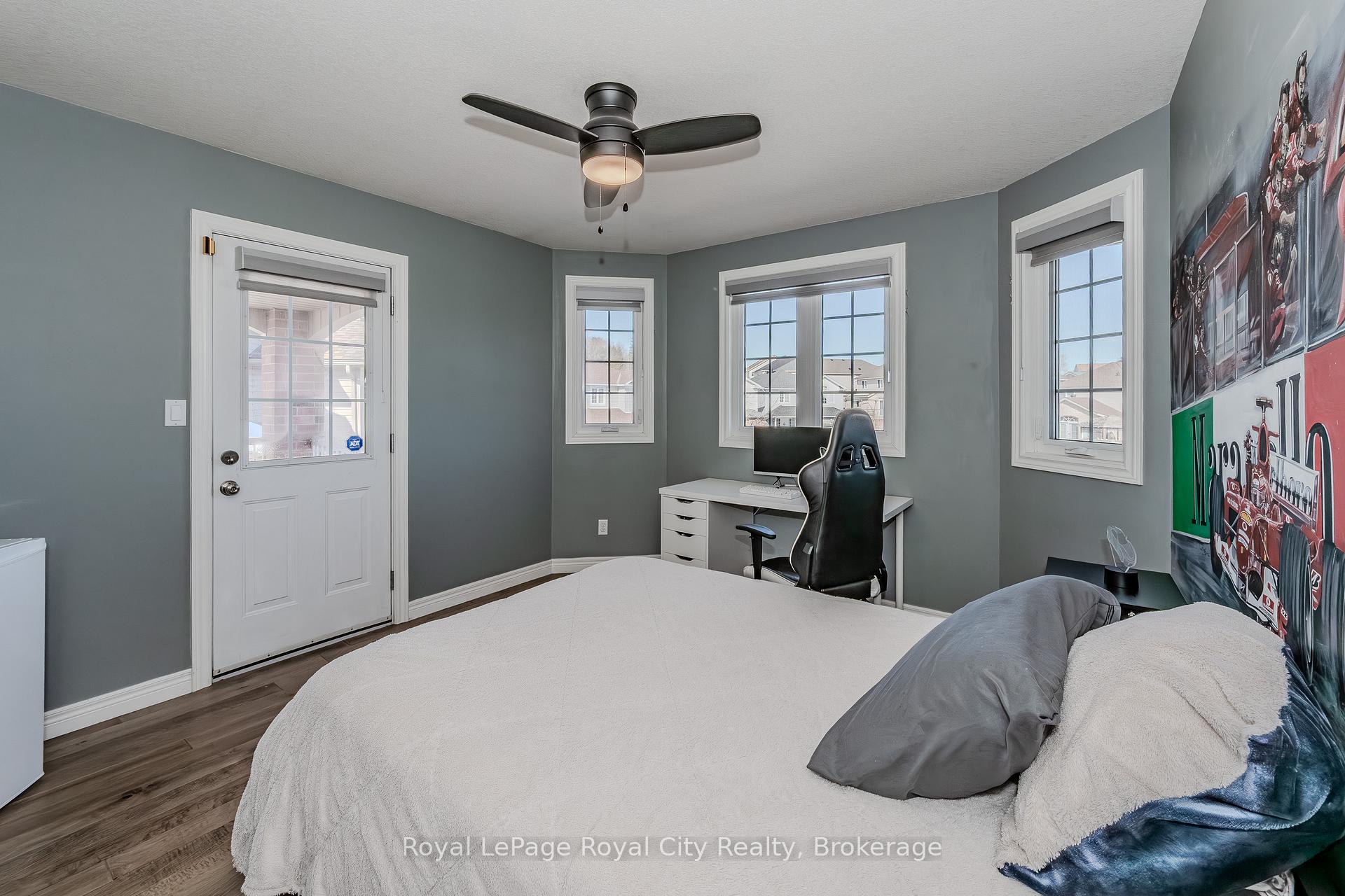 Photo 23 of 92 Chillico Drive, Guelph, Willow West/Sugarbush/West Acres — HOMEH