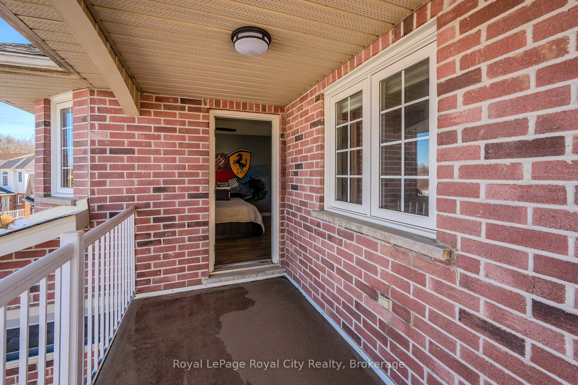 Photo 24 of 92 Chillico Drive, Guelph, Willow West/Sugarbush/West Acres — HOMEH
