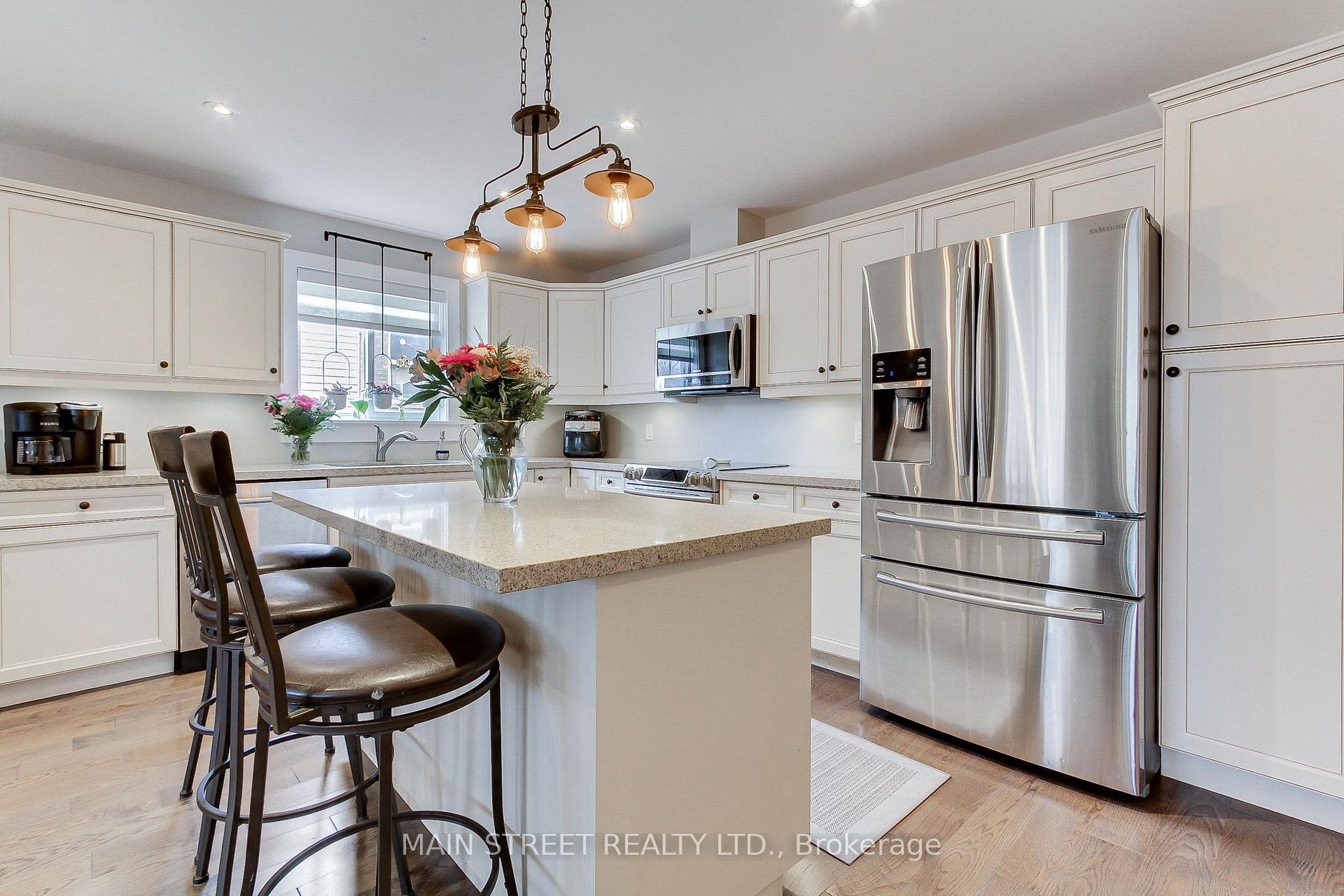 Photo 9 of 147 Spring Road, Georgina, Keswick North — HOMEH