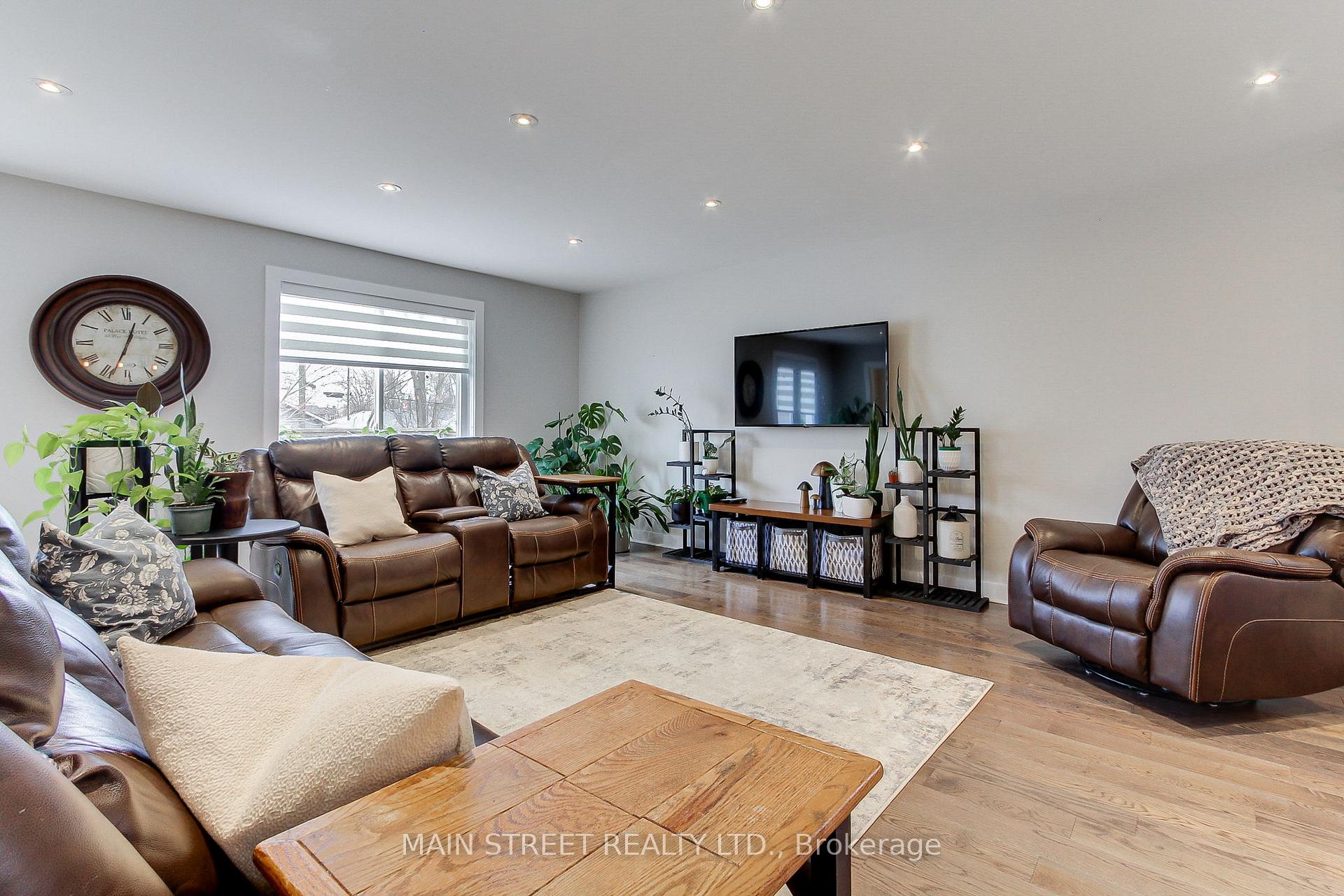 Photo 17 of 147 Spring Road, Georgina, Keswick North — HOMEH