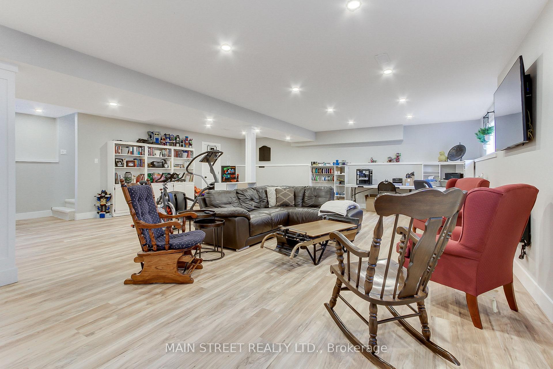 Photo 37 of 147 Spring Road, Georgina, Keswick North — HOMEH