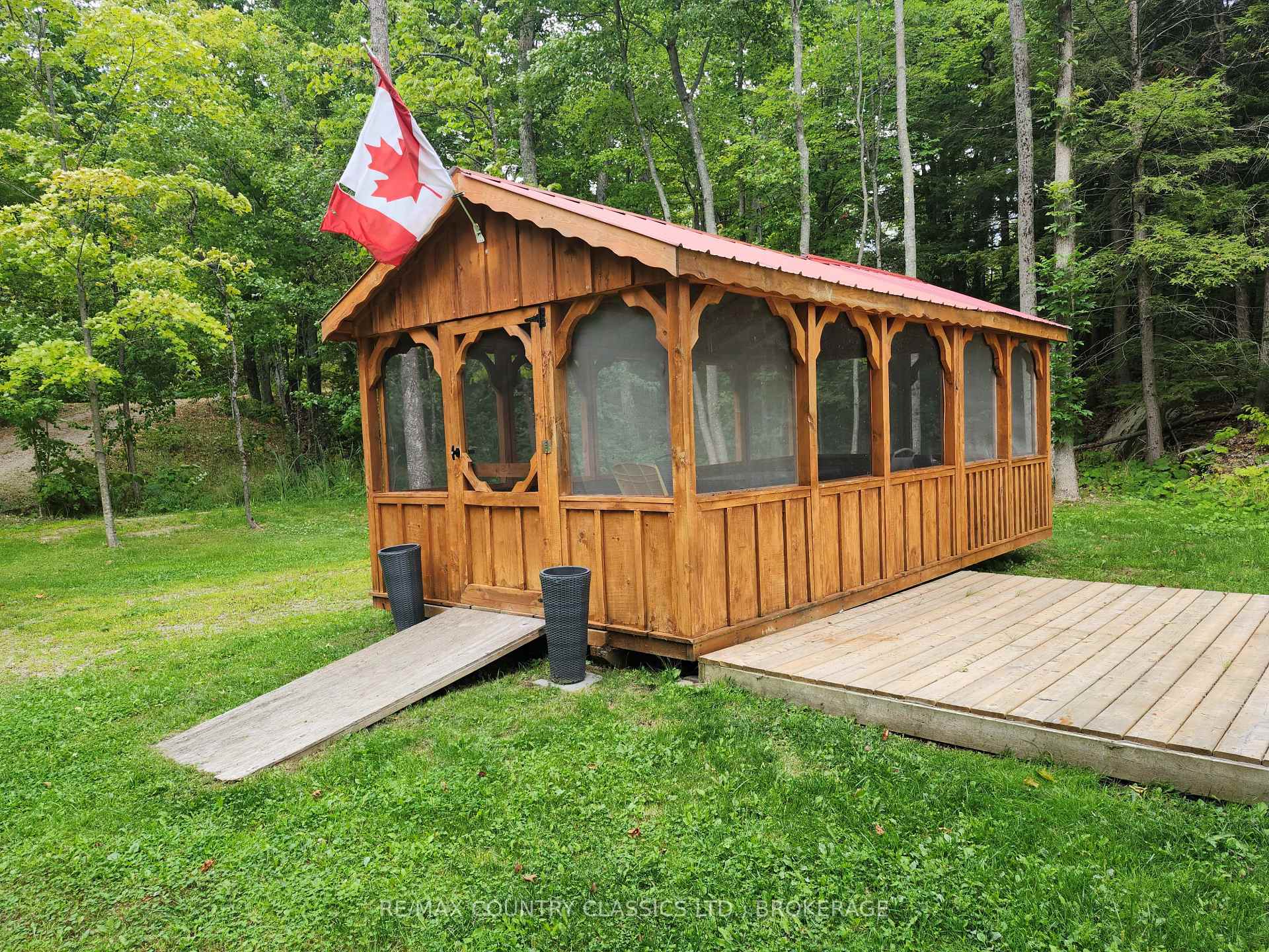Photo 10 of 1055 Moore Lane, Frontenac, Frontenac North — HOMEH
