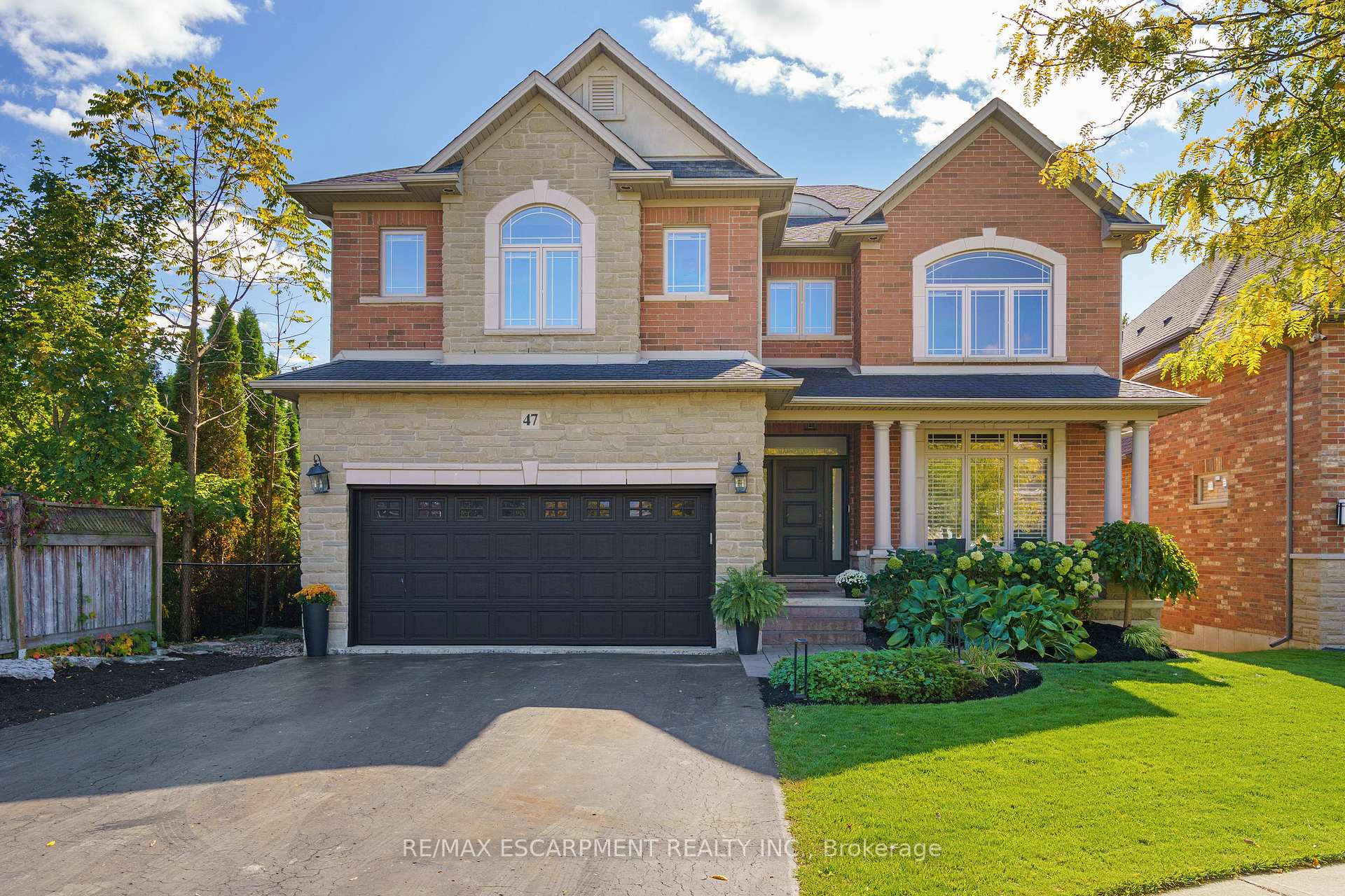 Photo 1 of 47 Stowbridge Crescent, Hamilton, Ancaster — HOMEH
