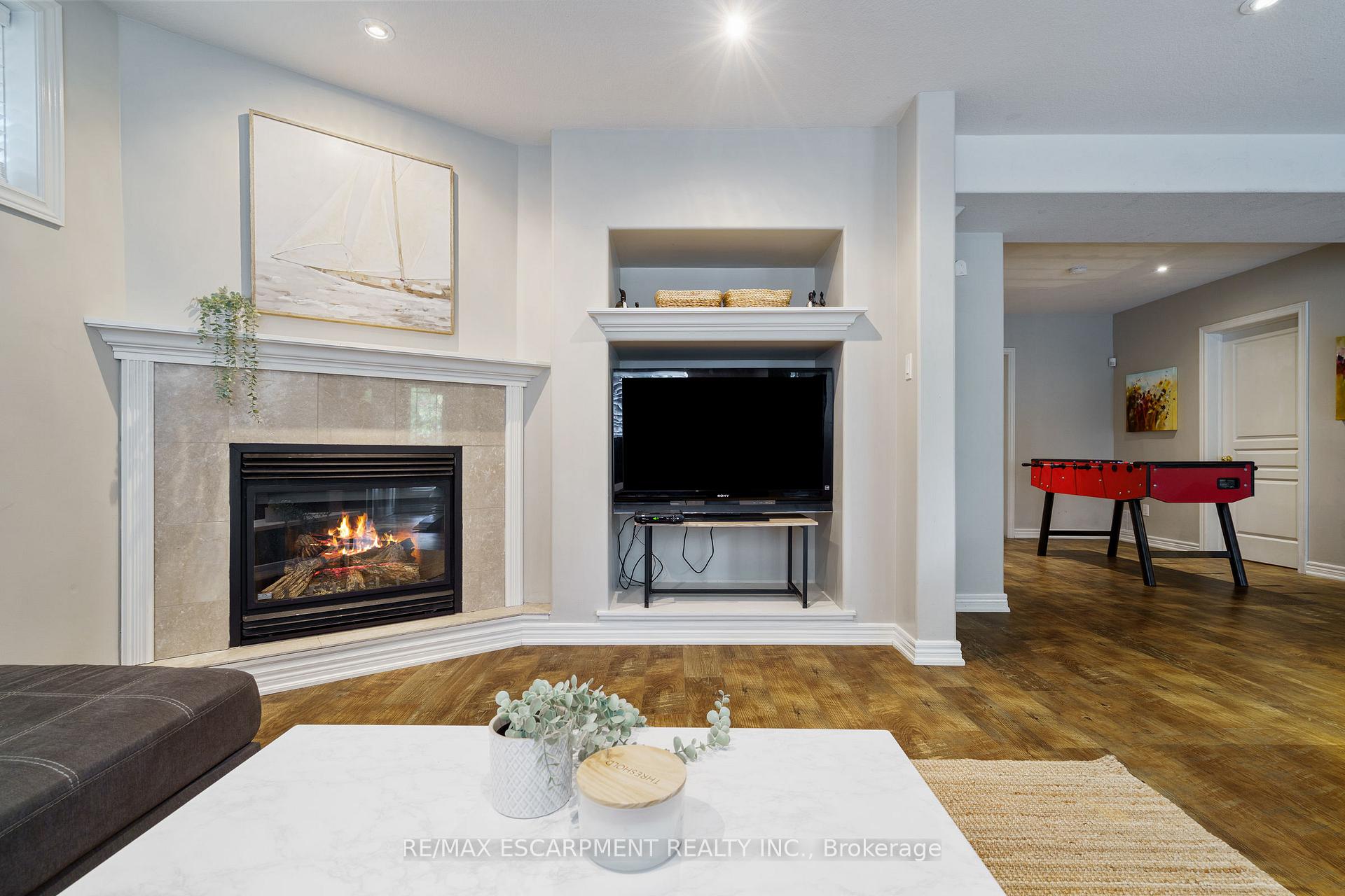 Photo 38 of 47 Stowbridge Crescent, Hamilton, Ancaster — HOMEH