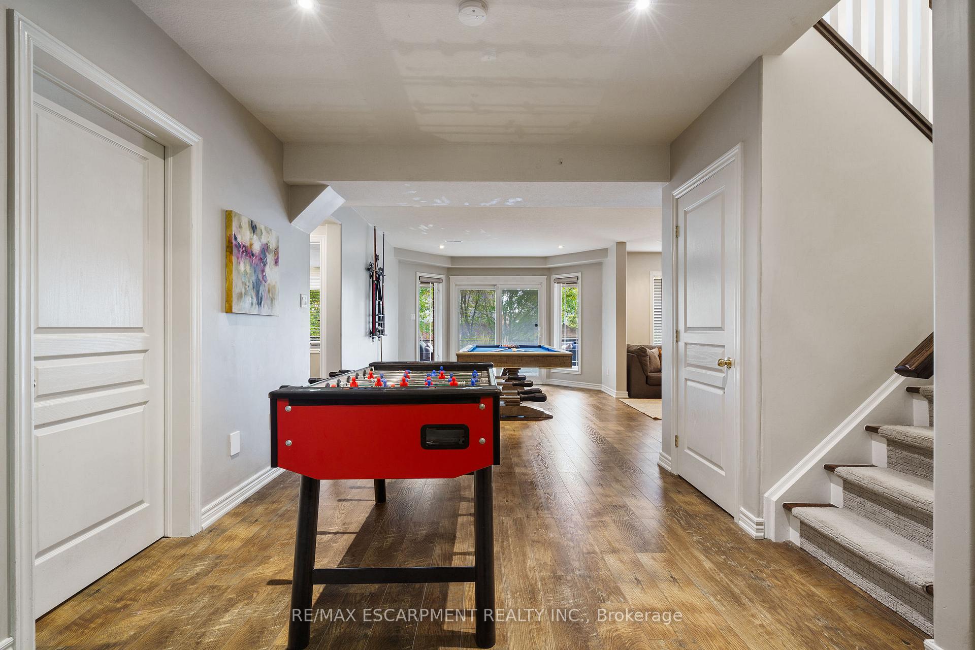 Photo 39 of 47 Stowbridge Crescent, Hamilton, Ancaster — HOMEH