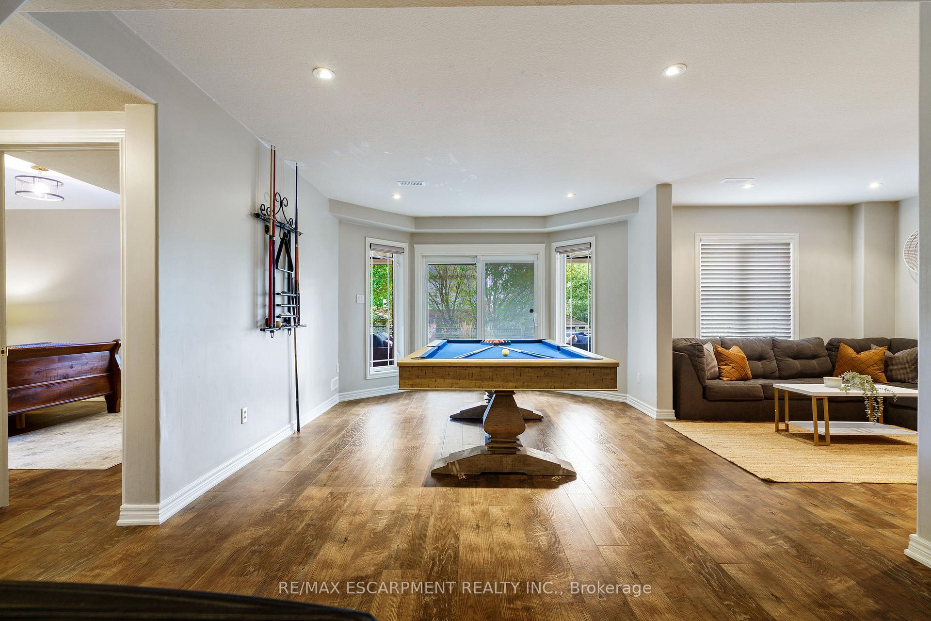 Photo 40 of 47 Stowbridge Crescent, Hamilton, Ancaster — HOMEH