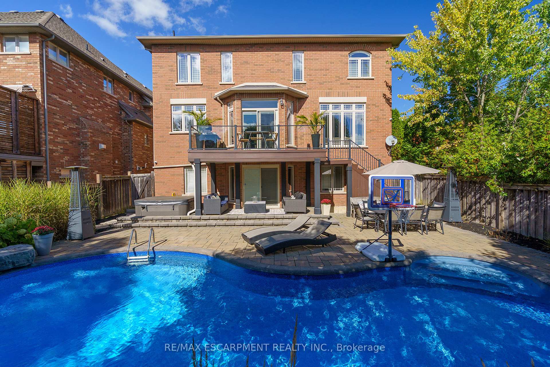 Photo 44 of 47 Stowbridge Crescent, Hamilton, Ancaster — HOMEH