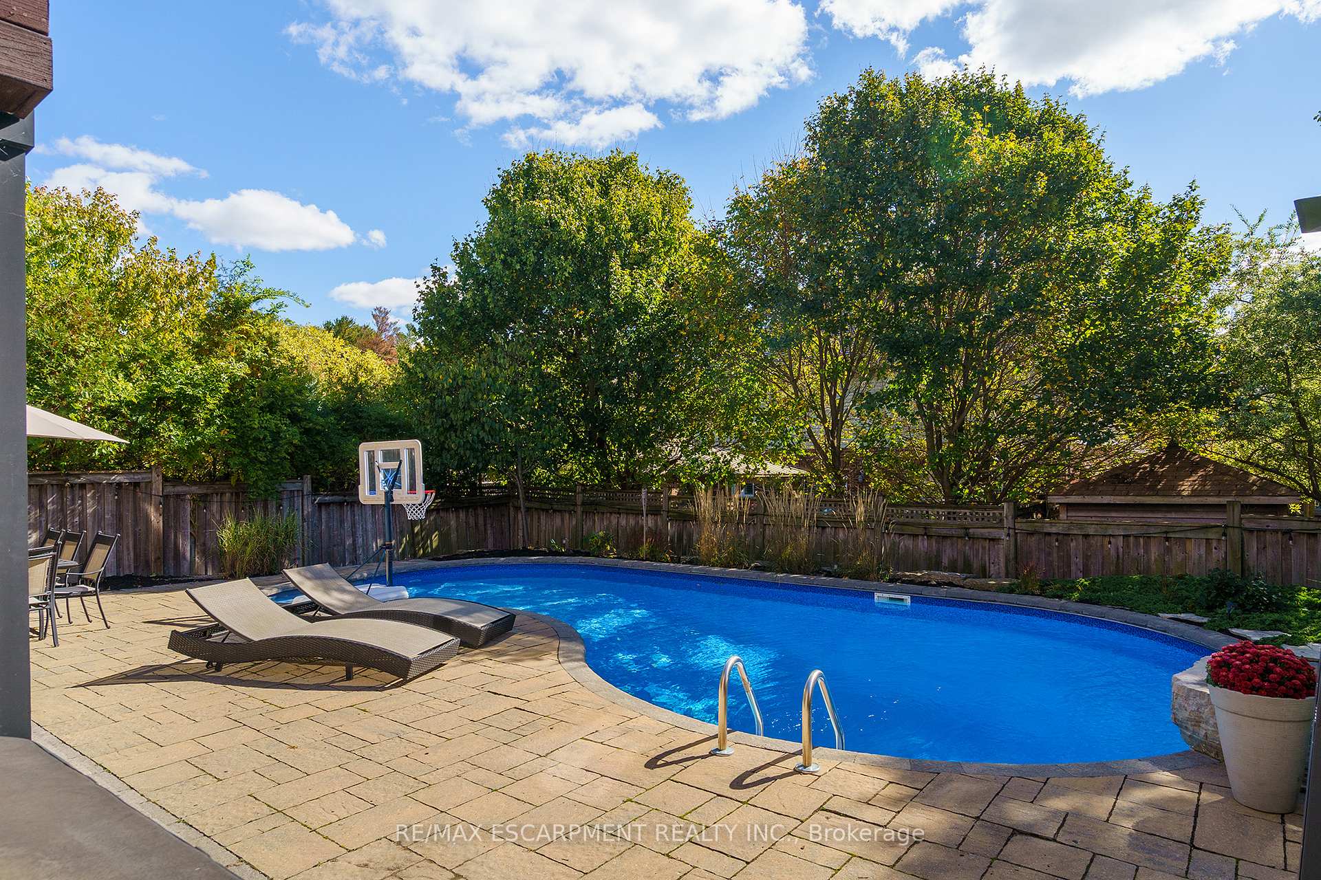 Photo 45 of 47 Stowbridge Crescent, Hamilton, Ancaster — HOMEH