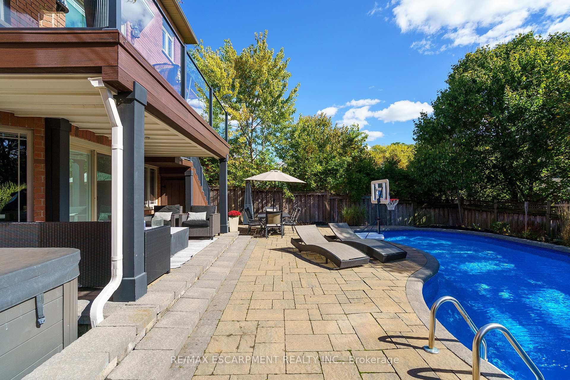 Photo 46 of 47 Stowbridge Crescent, Hamilton, Ancaster — HOMEH