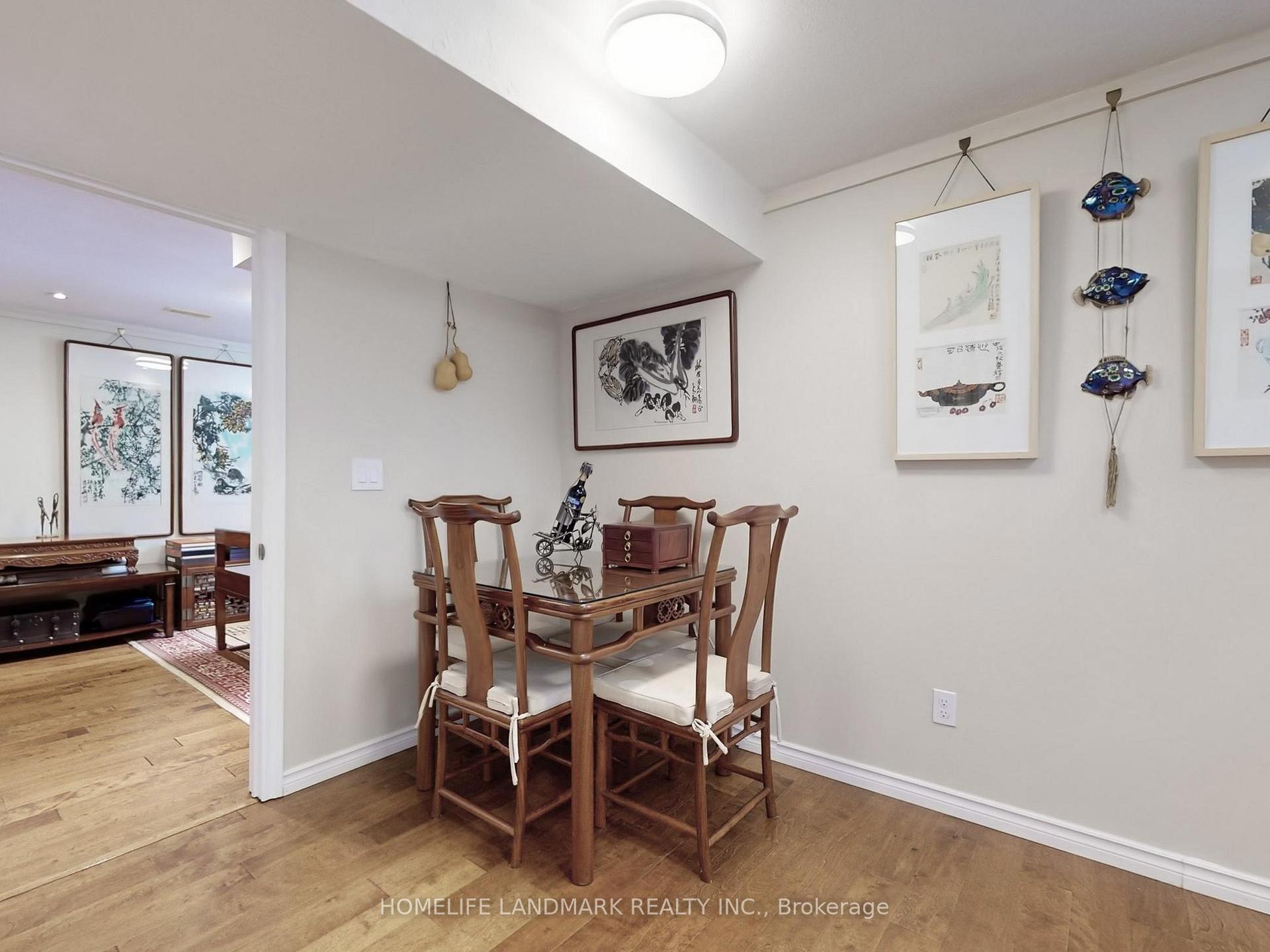 Photo 13 of 79 Clairfields Drive E, Guelph, Pineridge/Westminster Woods — HOMEH