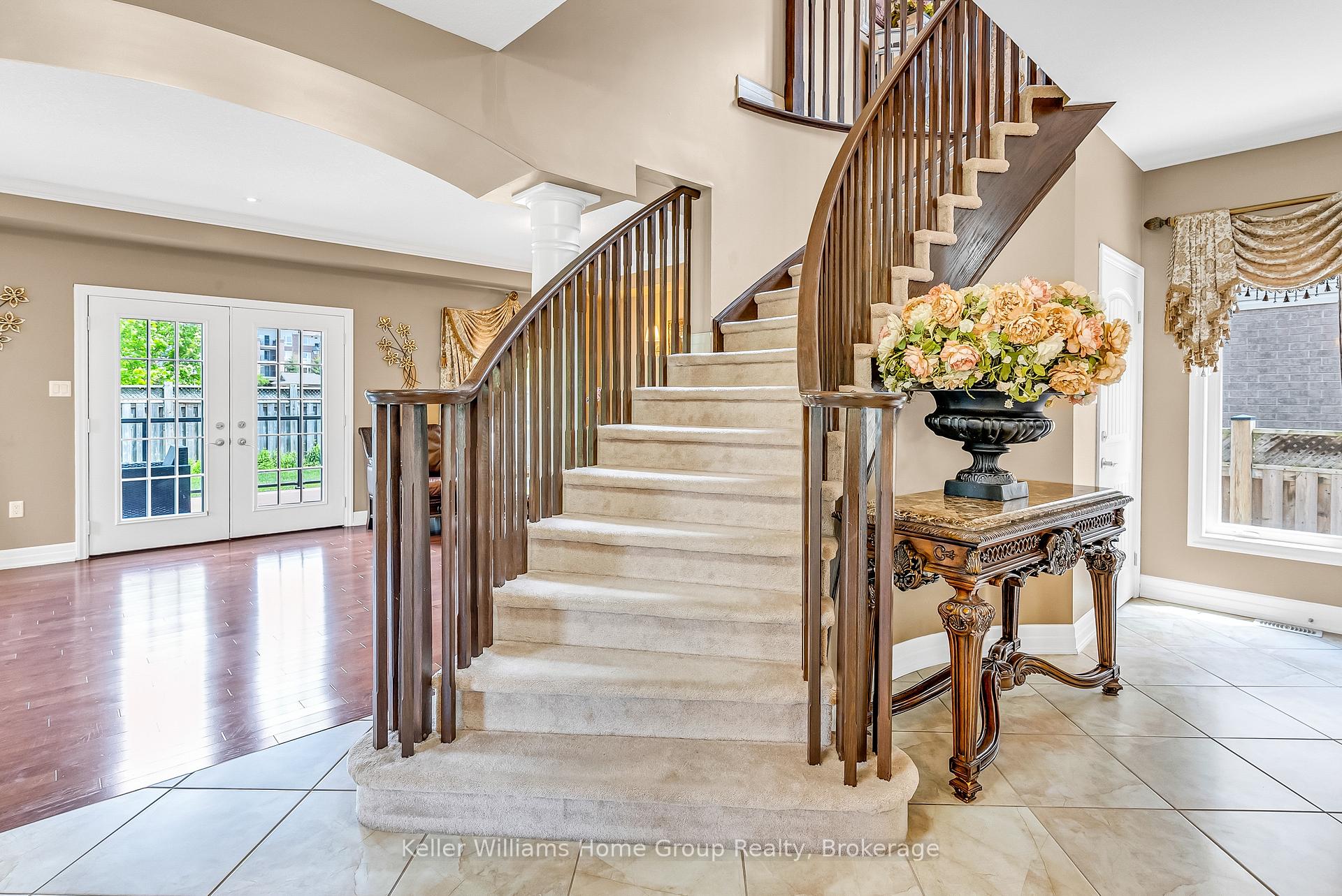Photo 19 of 271 Goodwin Drive, Guelph, Pineridge/Westminster Woods — HOMEH