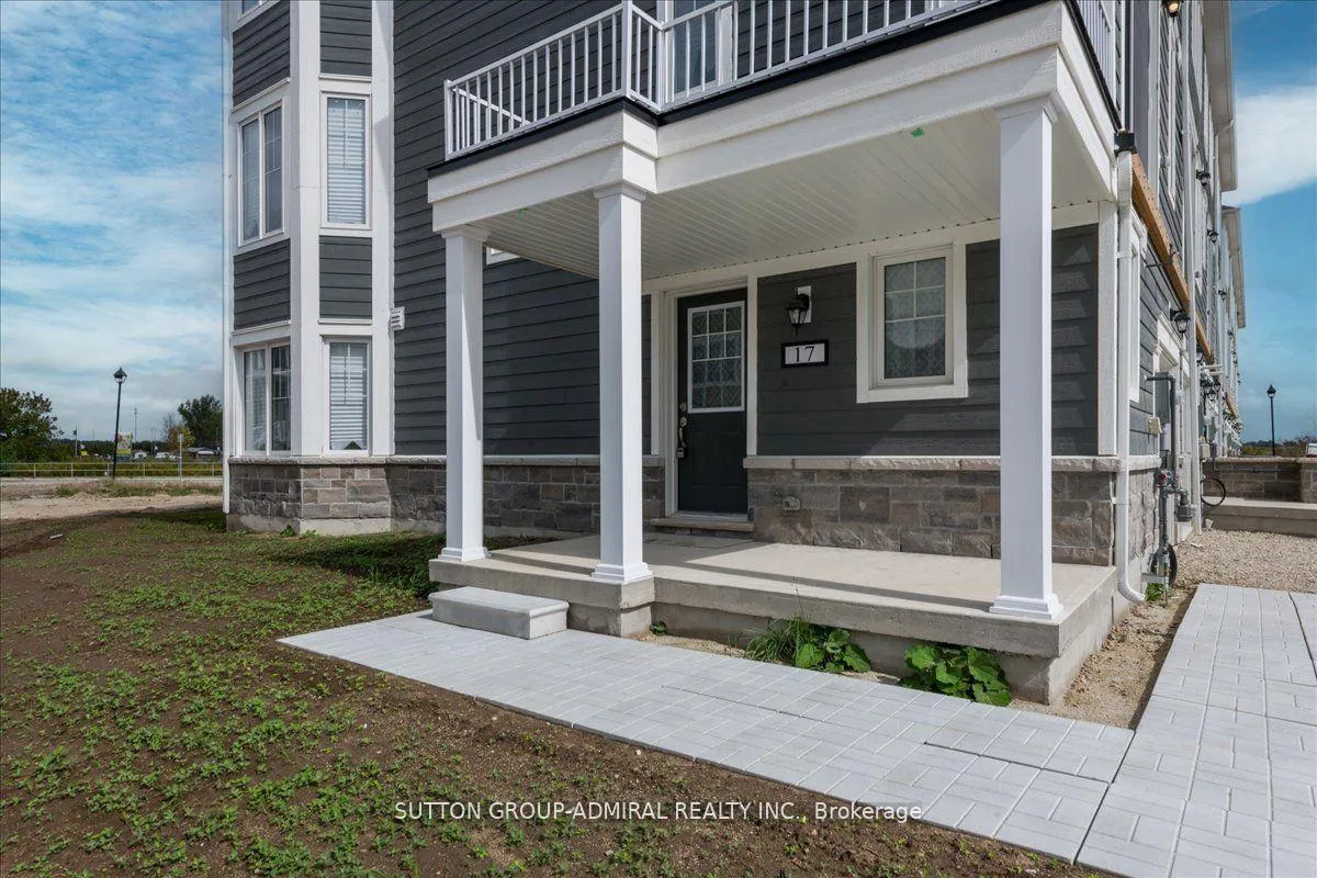 Photo 2 of 17 Lana Circle, Wasaga Beach — HOMEH