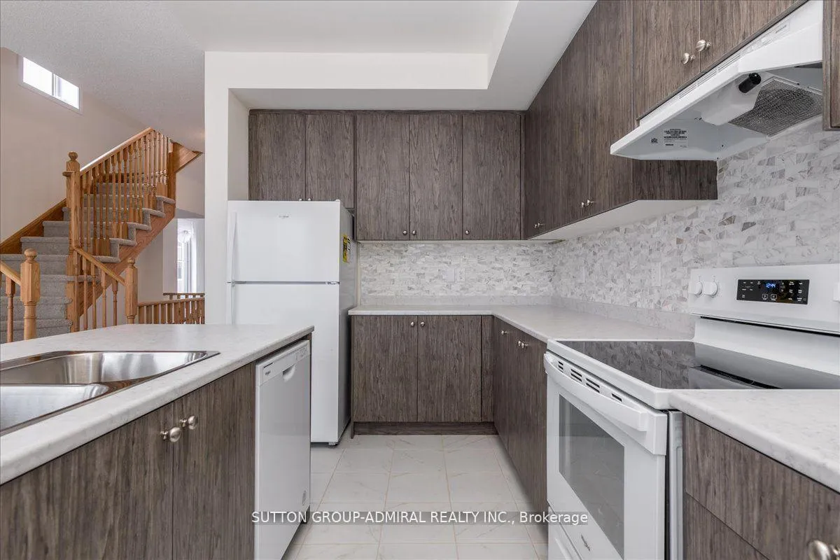 Photo 20 of 17 Lana Circle, Wasaga Beach — HOMEH