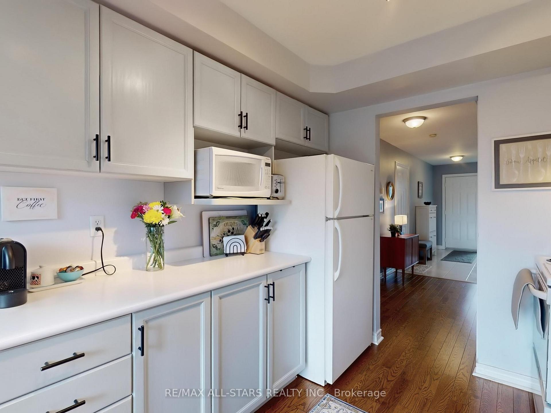 Photo 21 of 26 Lancaster Court, Georgina, Keswick South — HOMEH