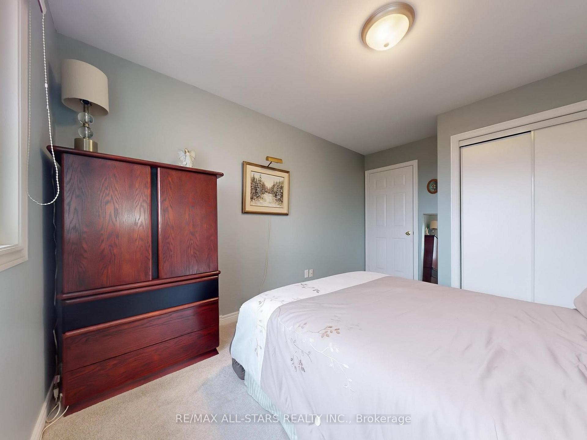 Photo 36 of 26 Lancaster Court, Georgina, Keswick South — HOMEH
