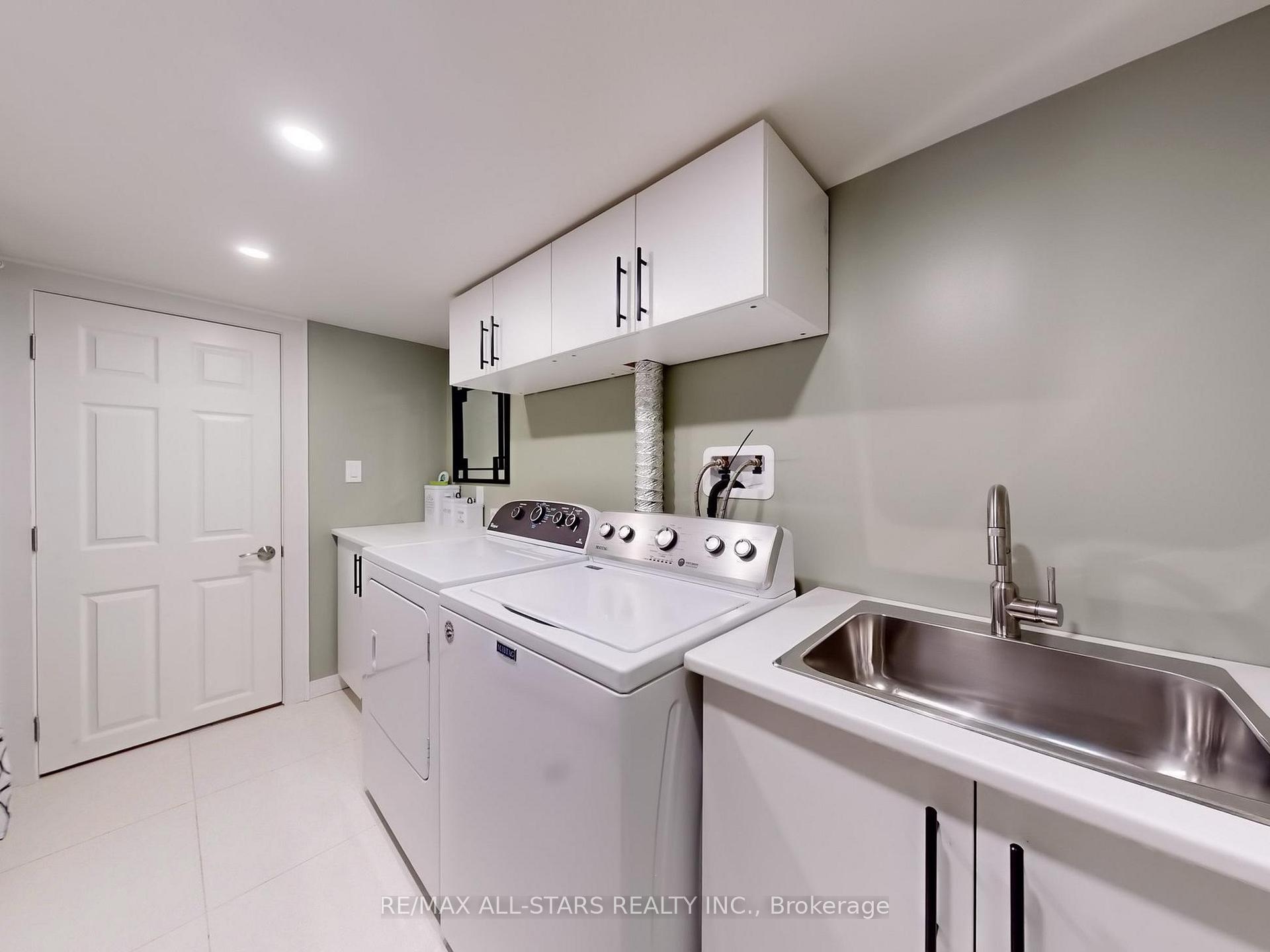 Photo 45 of 26 Lancaster Court, Georgina, Keswick South — HOMEH