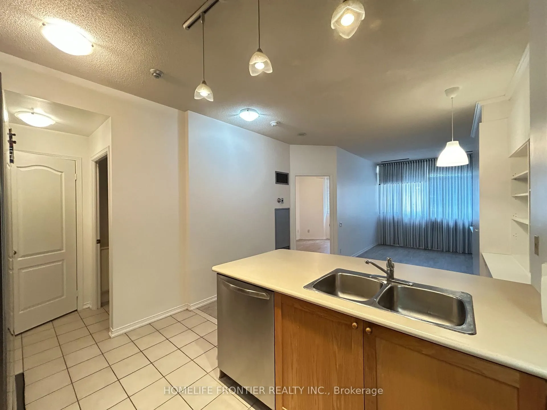 Photo 16 of Unit 215, 555 Yonge Street, Toronto, Church-Yonge Corridor — HOMEH