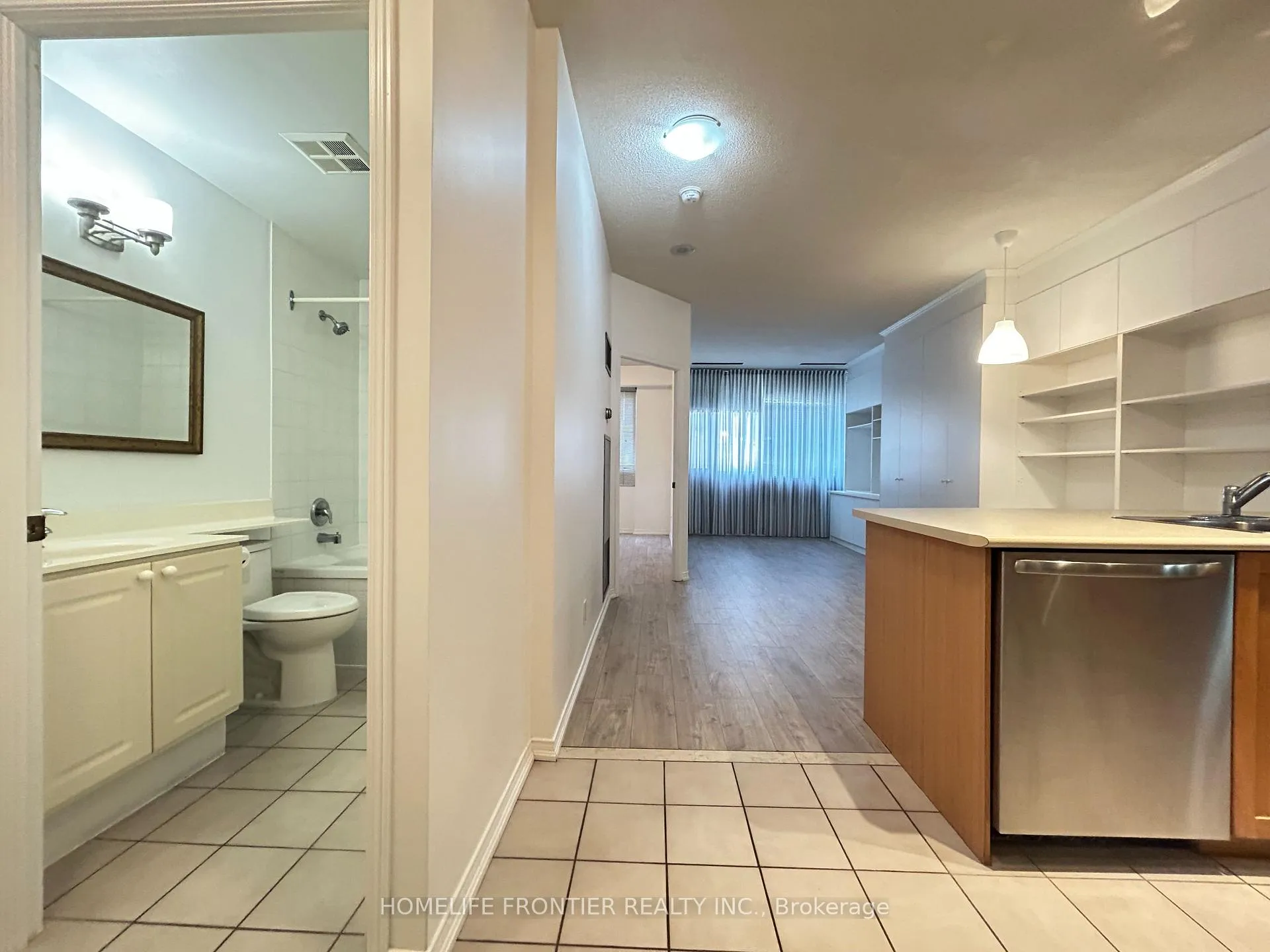 Photo 18 of Unit 215, 555 Yonge Street, Toronto, Church-Yonge Corridor — HOMEH