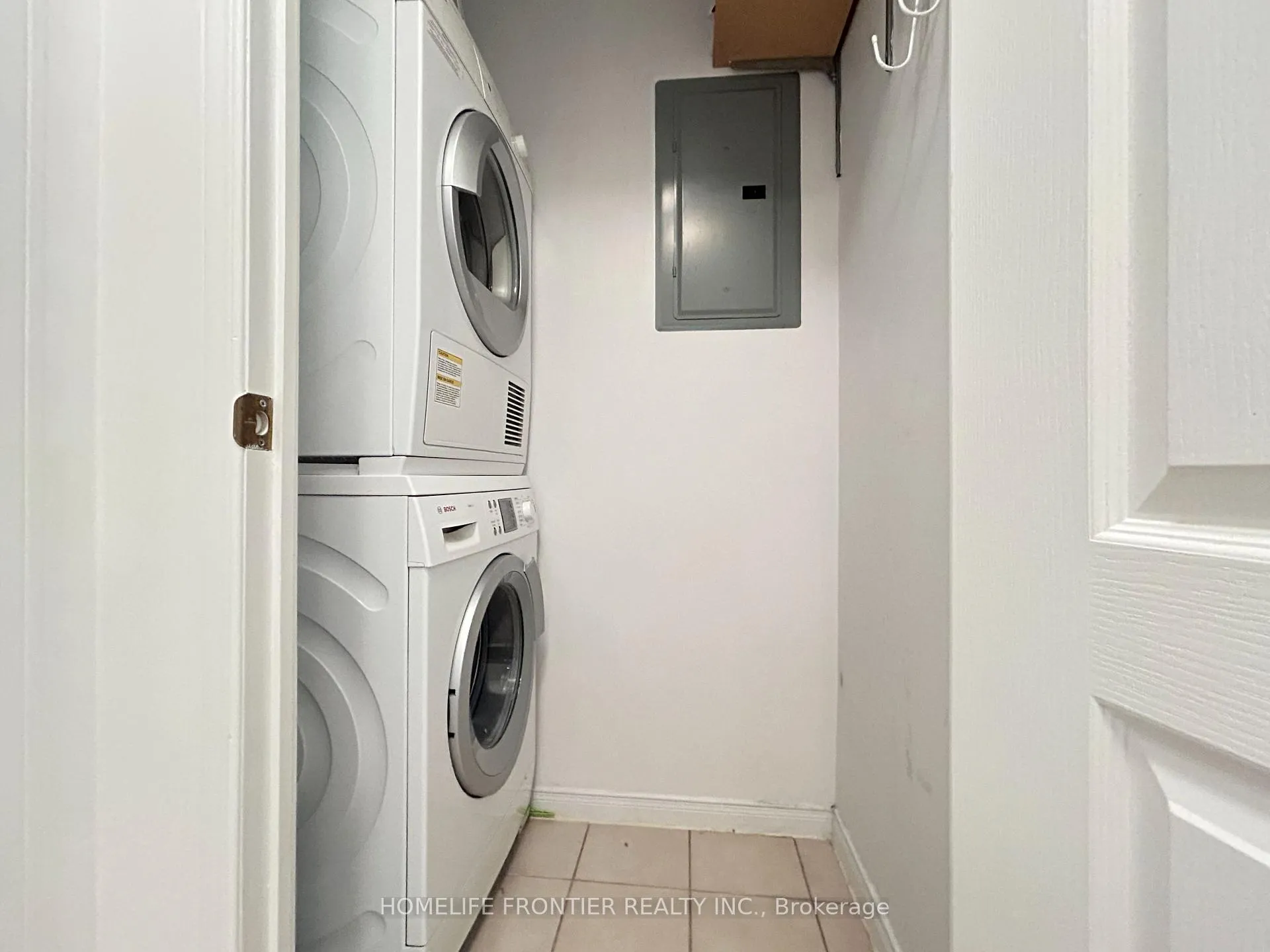 Photo 23 of Unit 215, 555 Yonge Street, Toronto, Church-Yonge Corridor — HOMEH
