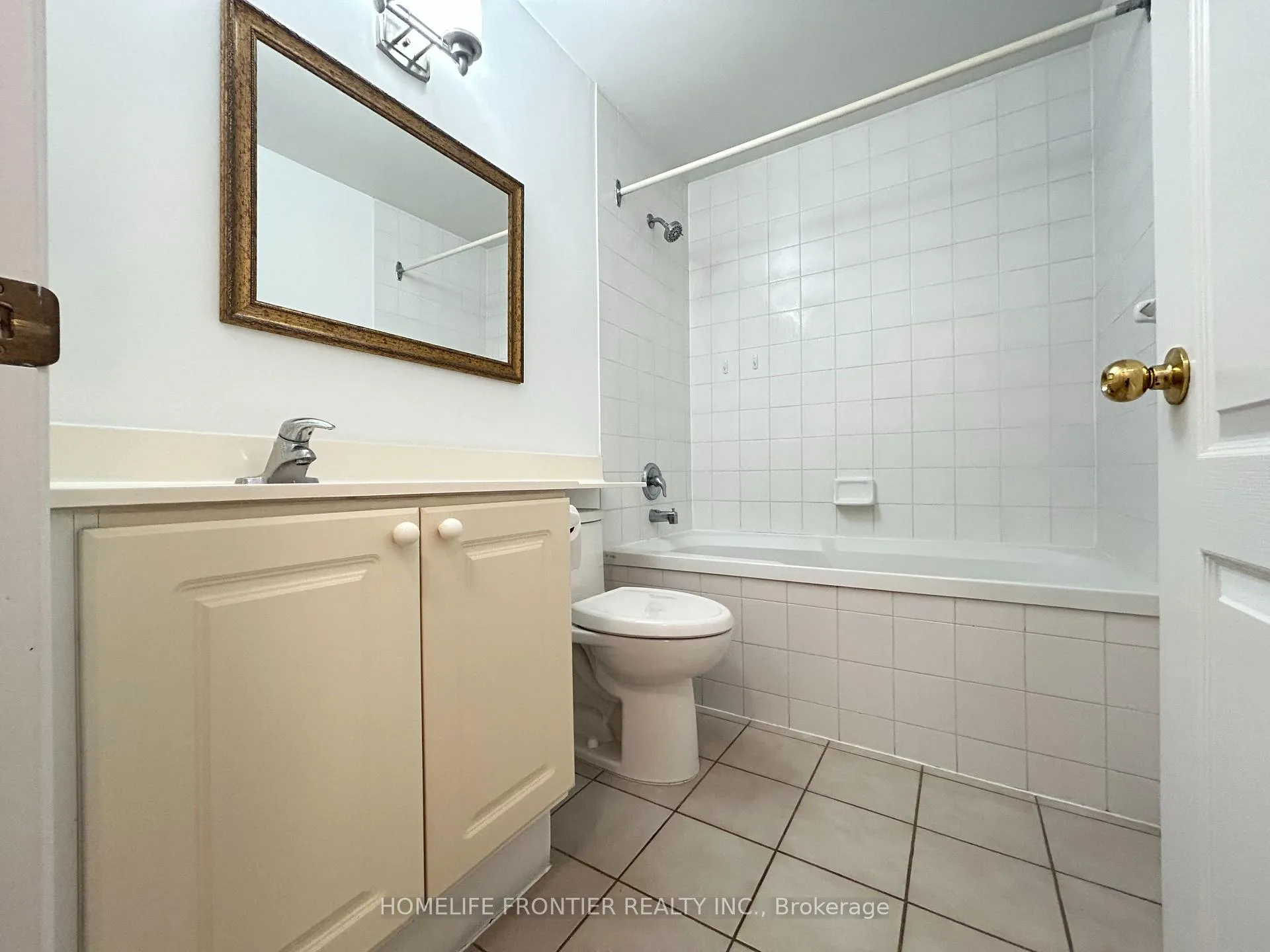 Photo 24 of Unit 215, 555 Yonge Street, Toronto, Church-Yonge Corridor — HOMEH