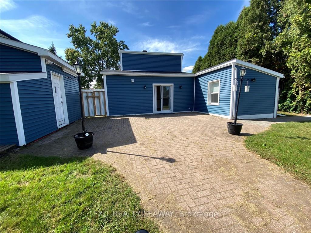 Photo 16 of 147 Lefebvre Avenue, Cornwall — HOMEH