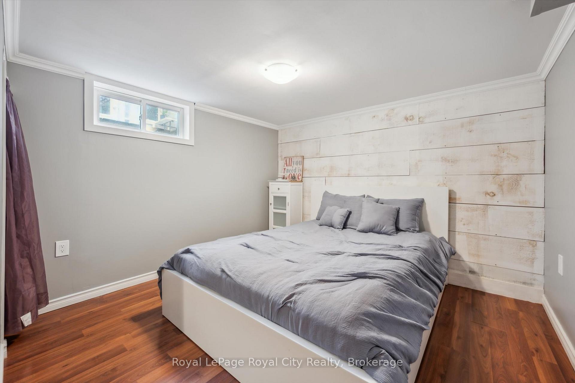 Photo 18 of 40 Alma Street S, Guelph, Junction/Onward Willow — HOMEH