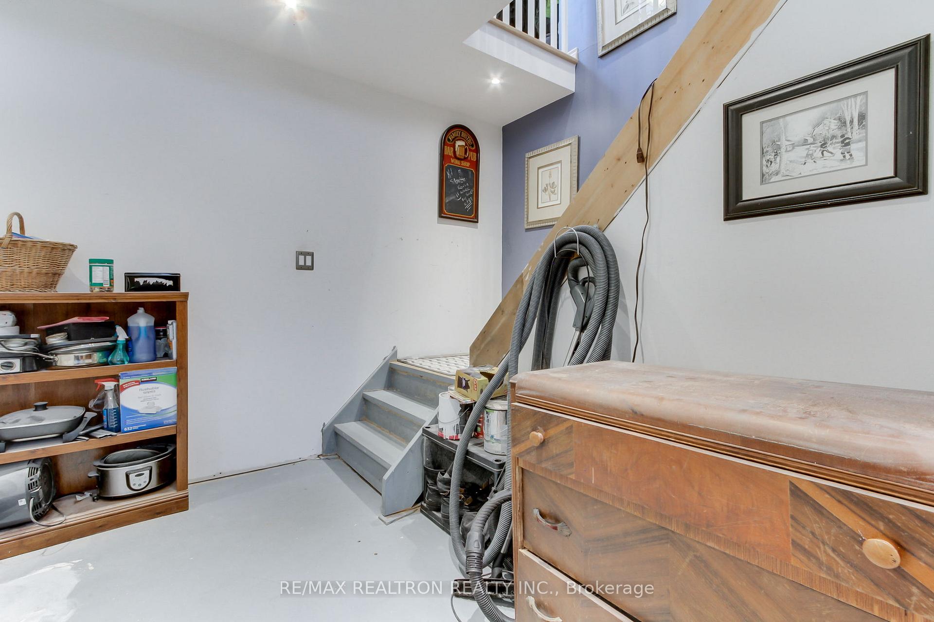 Photo 4 of 10 Crydermans Road, Georgina, Baldwin — HOMEH