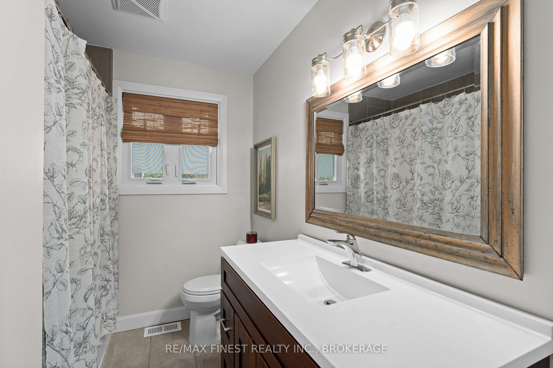 Photo 18 of 6028 McMahon Drive, Frontenac, Frontenac South — HOMEH