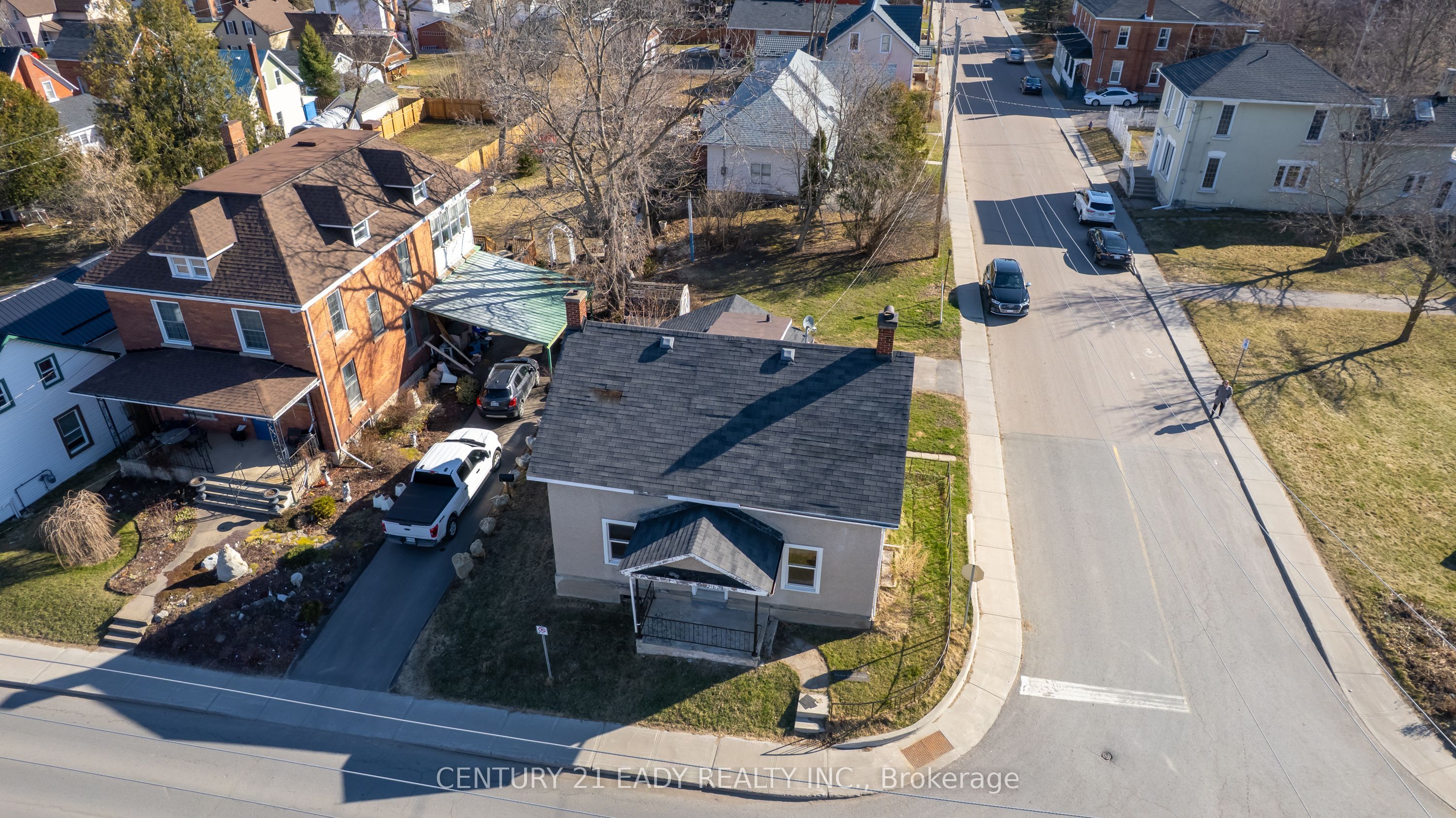 Photo 80 of 261 Plaunt Street S, Renfrew — HOMEH