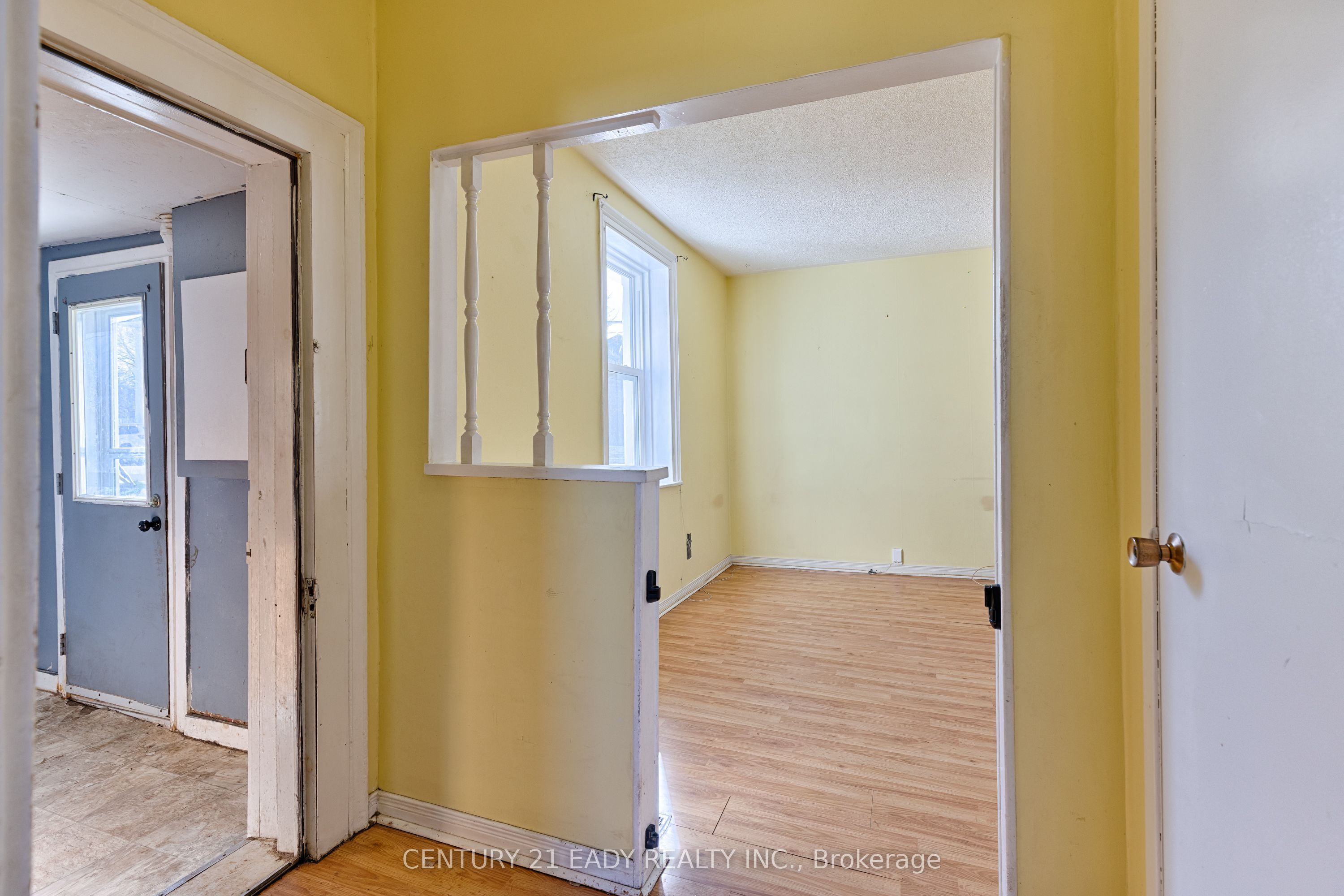 Photo 89 of 261 Plaunt Street S, Renfrew — HOMEH