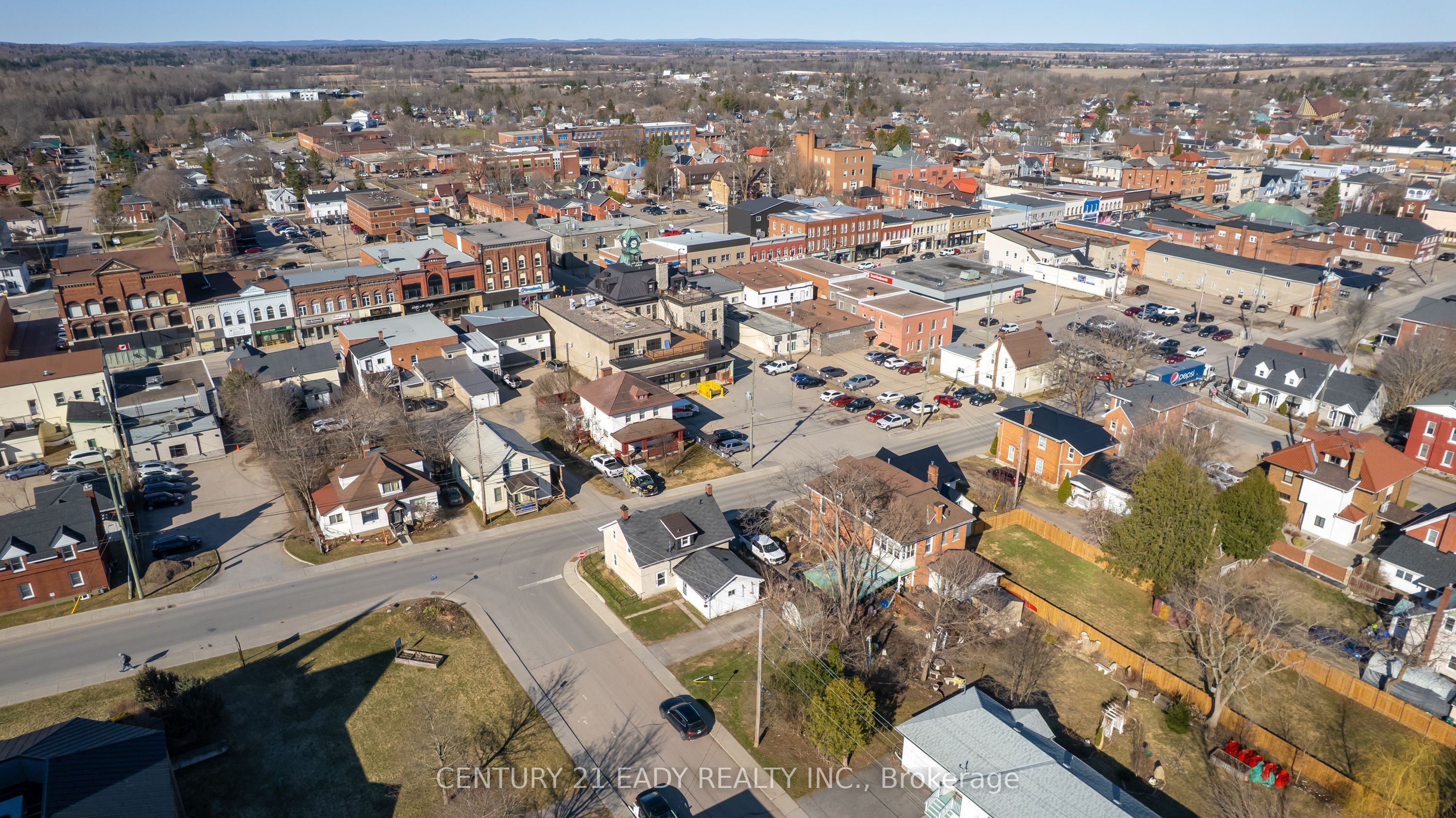 Photo 82 of 261 Plaunt Street S, Renfrew — HOMEH