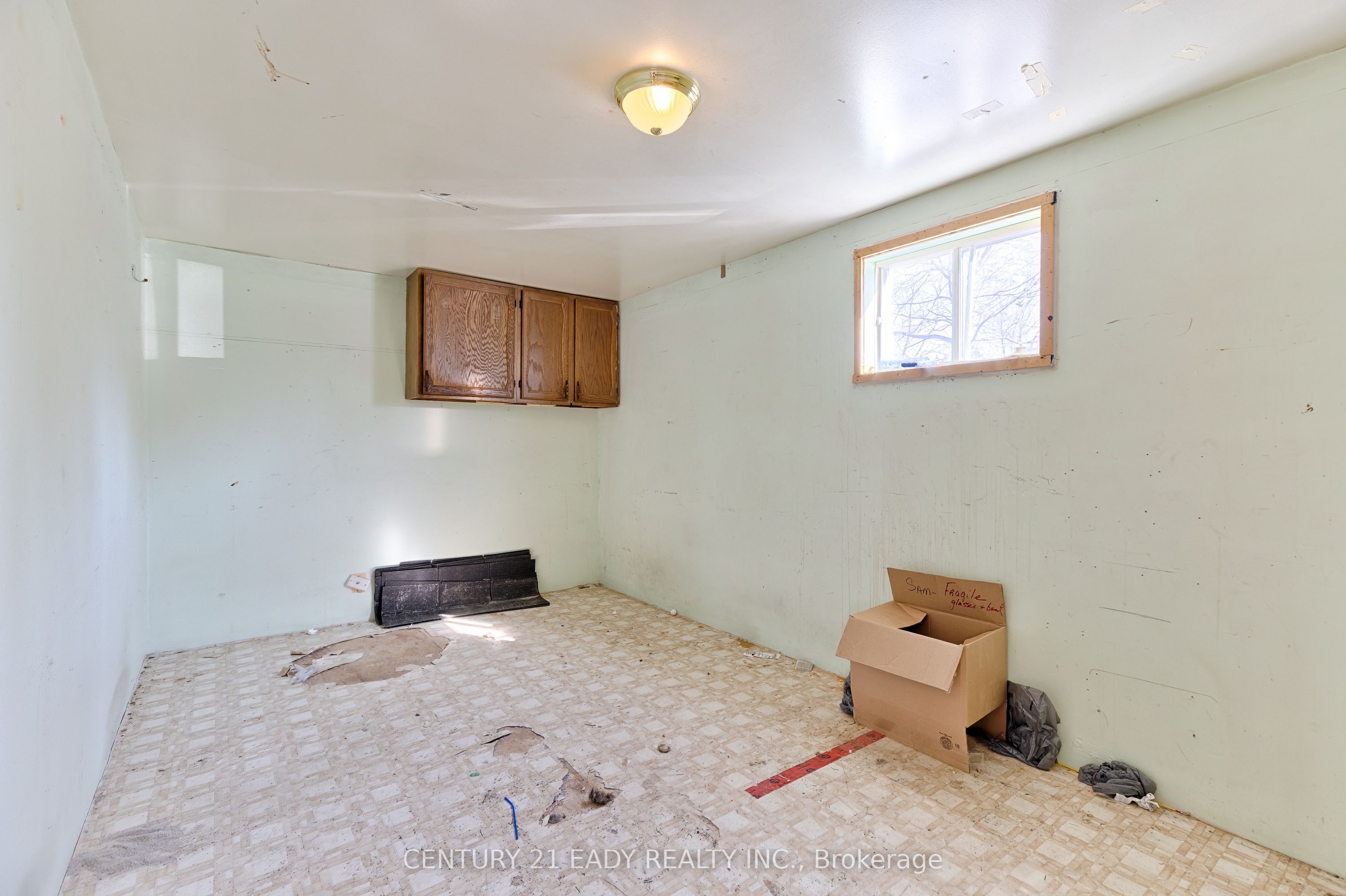 Photo 91 of 261 Plaunt Street S, Renfrew — HOMEH