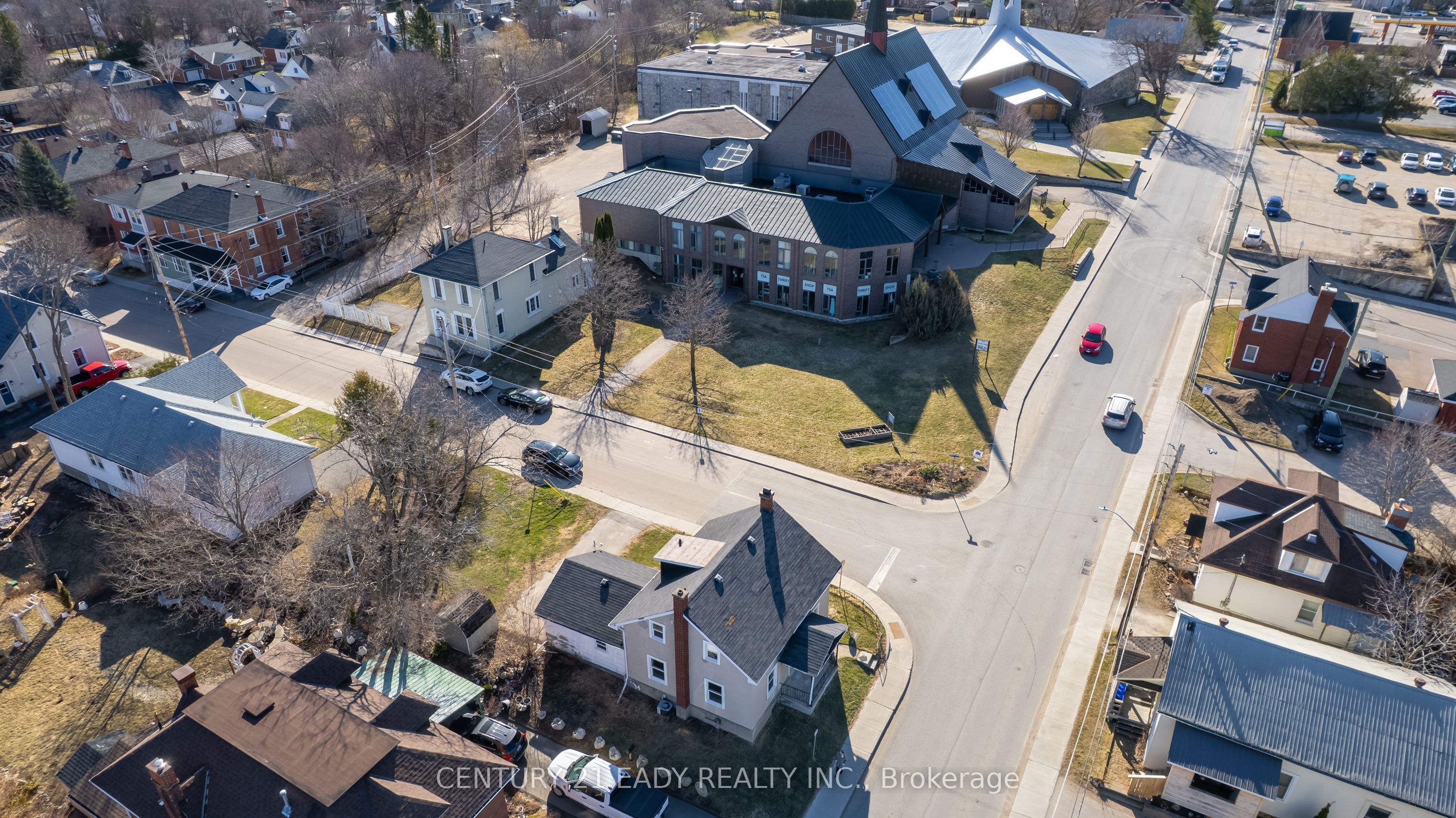 Photo 50 of 261 Plaunt Street S, Renfrew — HOMEH