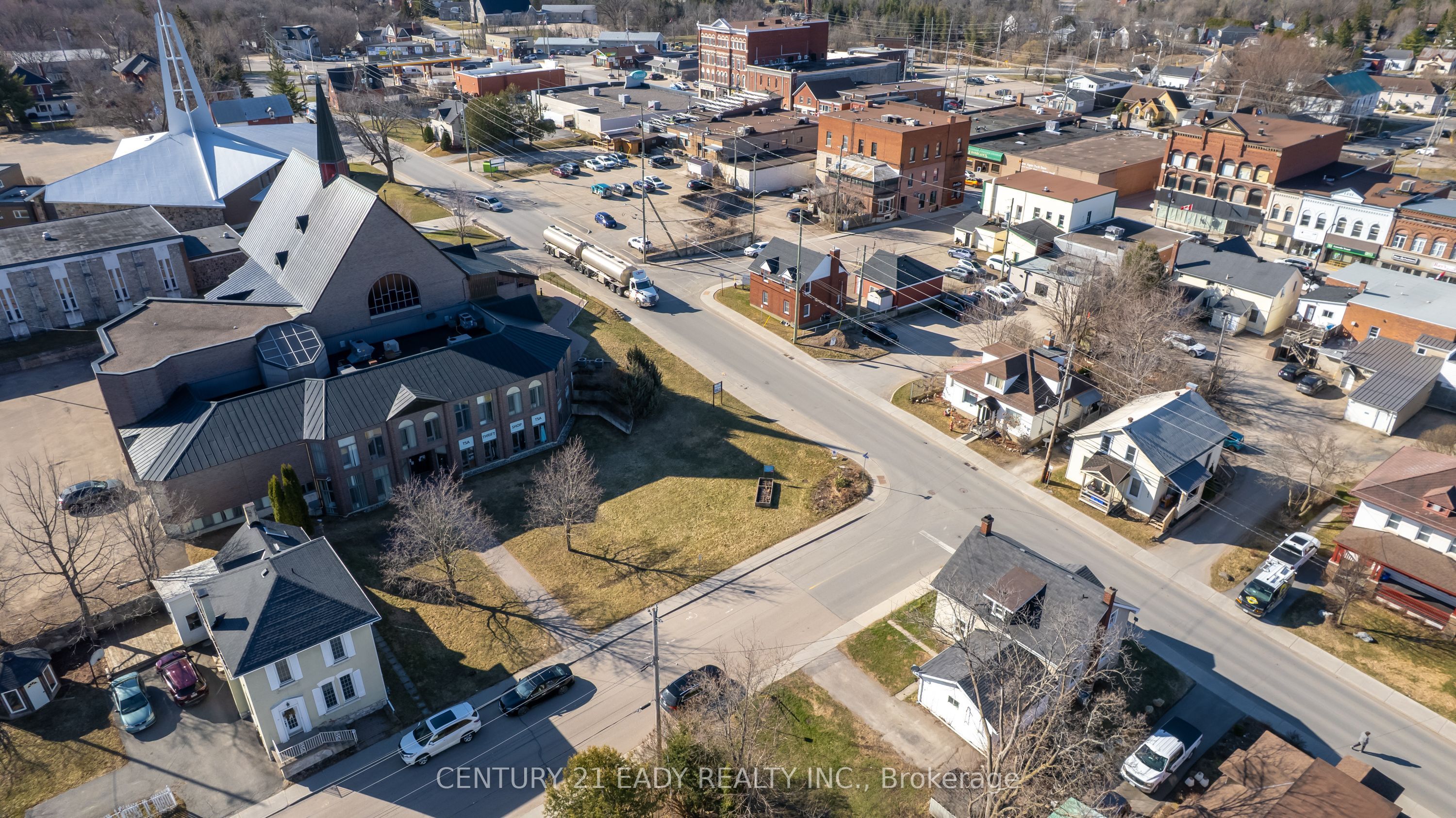 Photo 86 of 261 Plaunt Street S, Renfrew — HOMEH