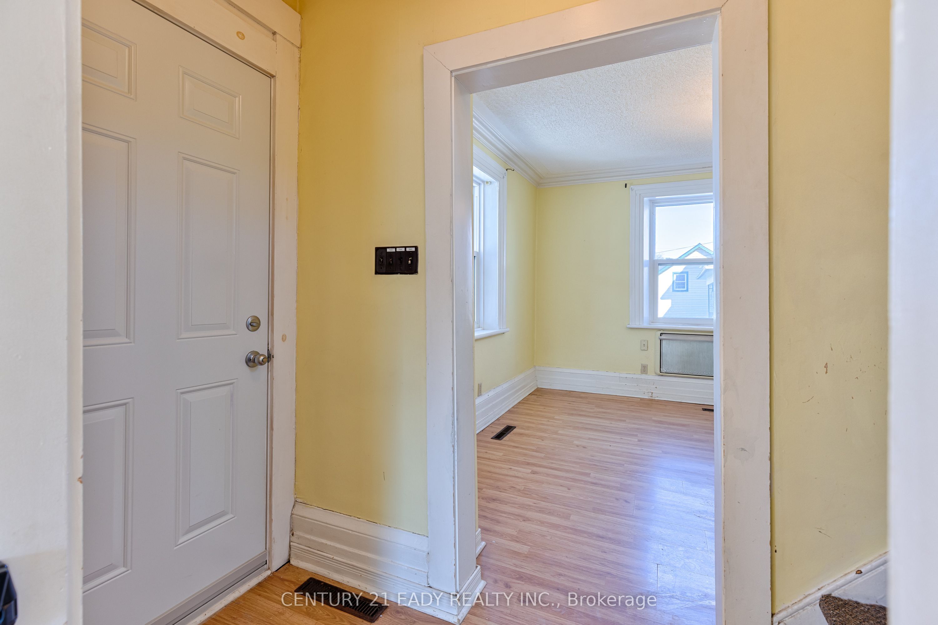 Photo 65 of 261 Plaunt Street S, Renfrew — HOMEH