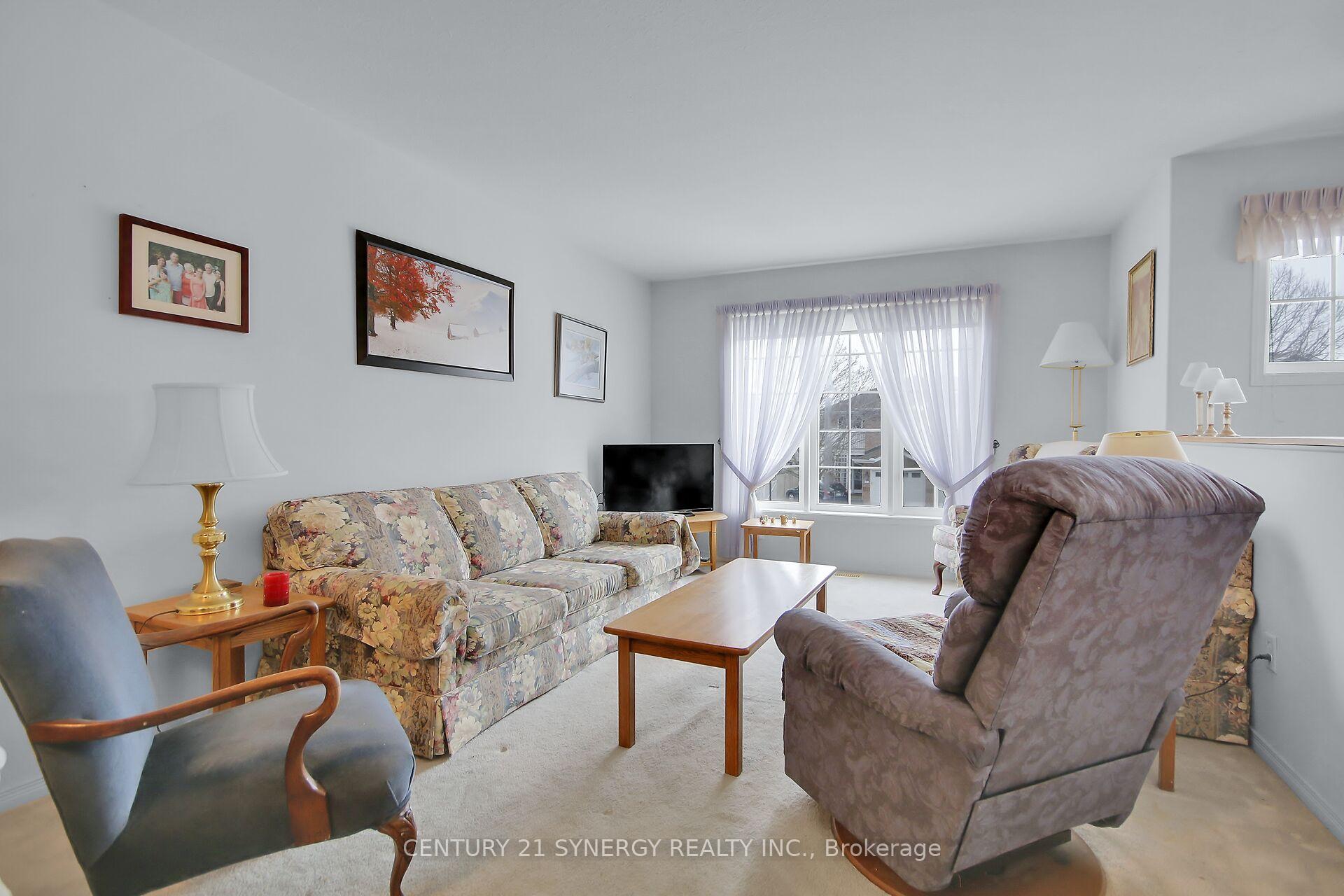 Photo 22 of 22 Splinter Crescent, Ottawa, Fairfield Heights — HOMEH