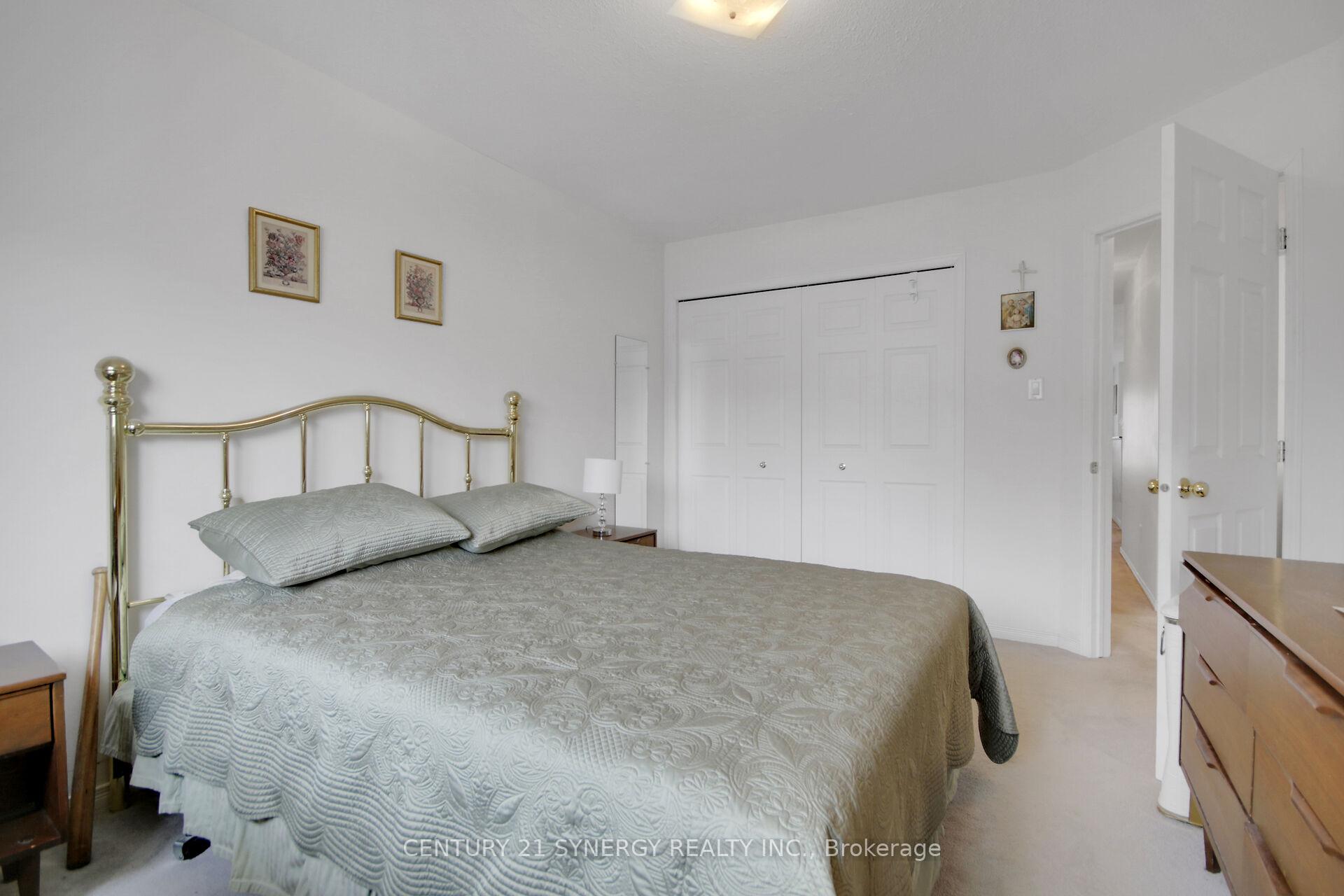 Photo 24 of 22 Splinter Crescent, Ottawa, Fairfield Heights — HOMEH