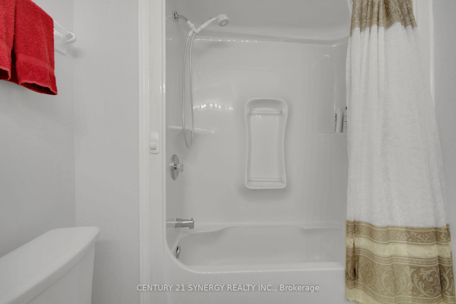 Photo 26 of 22 Splinter Crescent, Ottawa, Fairfield Heights — HOMEH